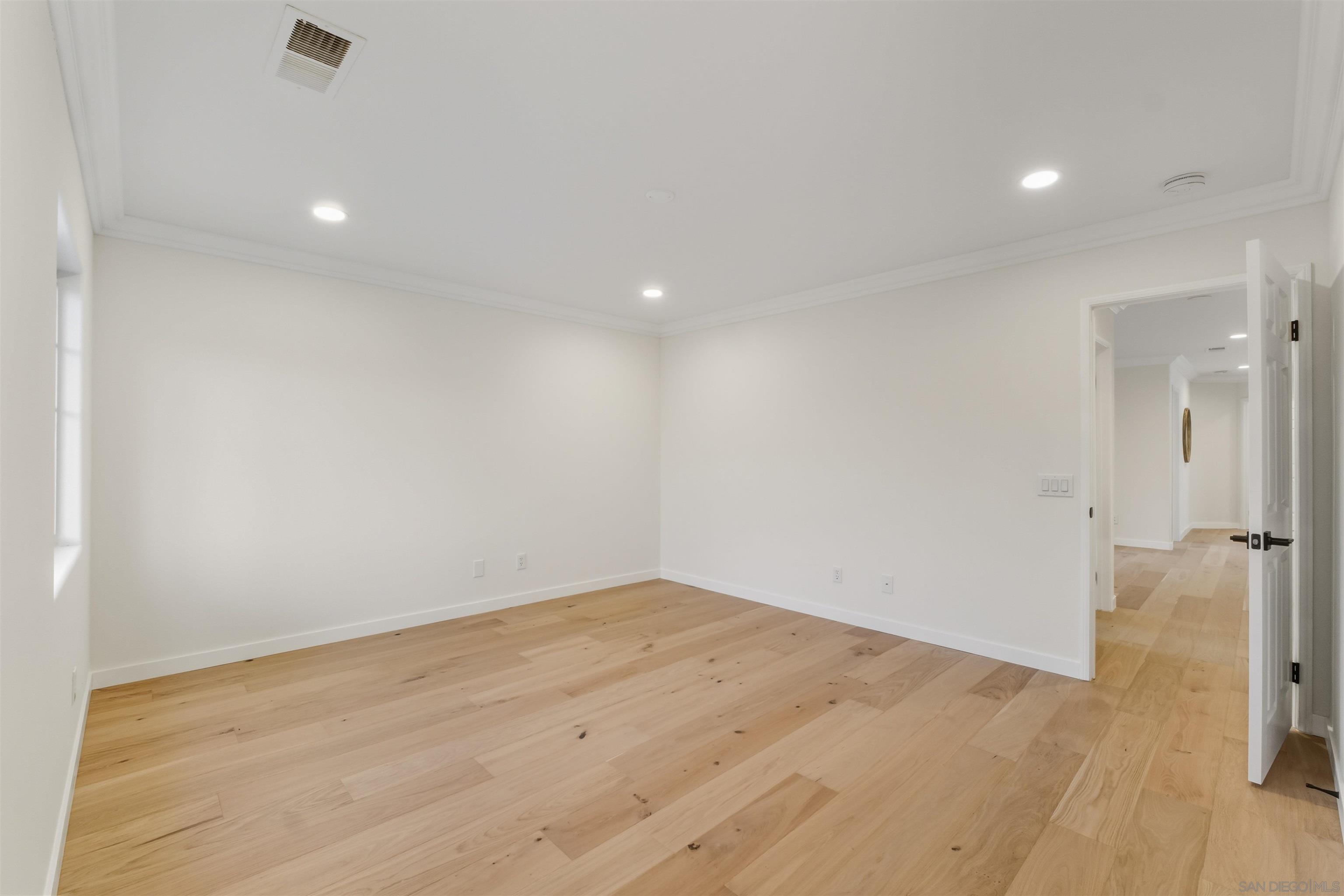 Detail Gallery Image 28 of 43 For 564  Golf Glen Dr, San Marcos,  CA 92069 - 5 Beds | 3 Baths