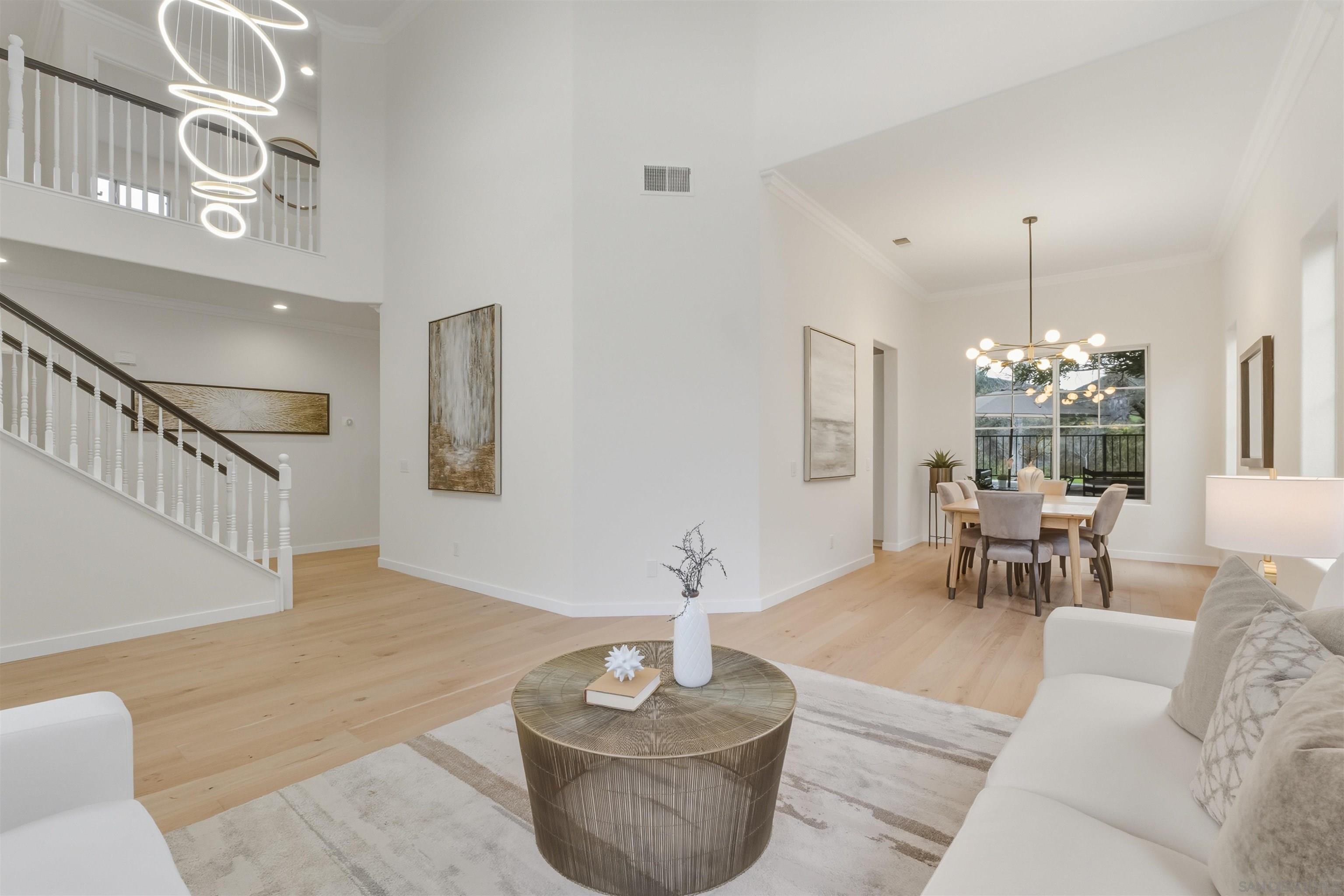 Detail Gallery Image 4 of 43 For 564  Golf Glen Dr, San Marcos,  CA 92069 - 5 Beds | 3 Baths