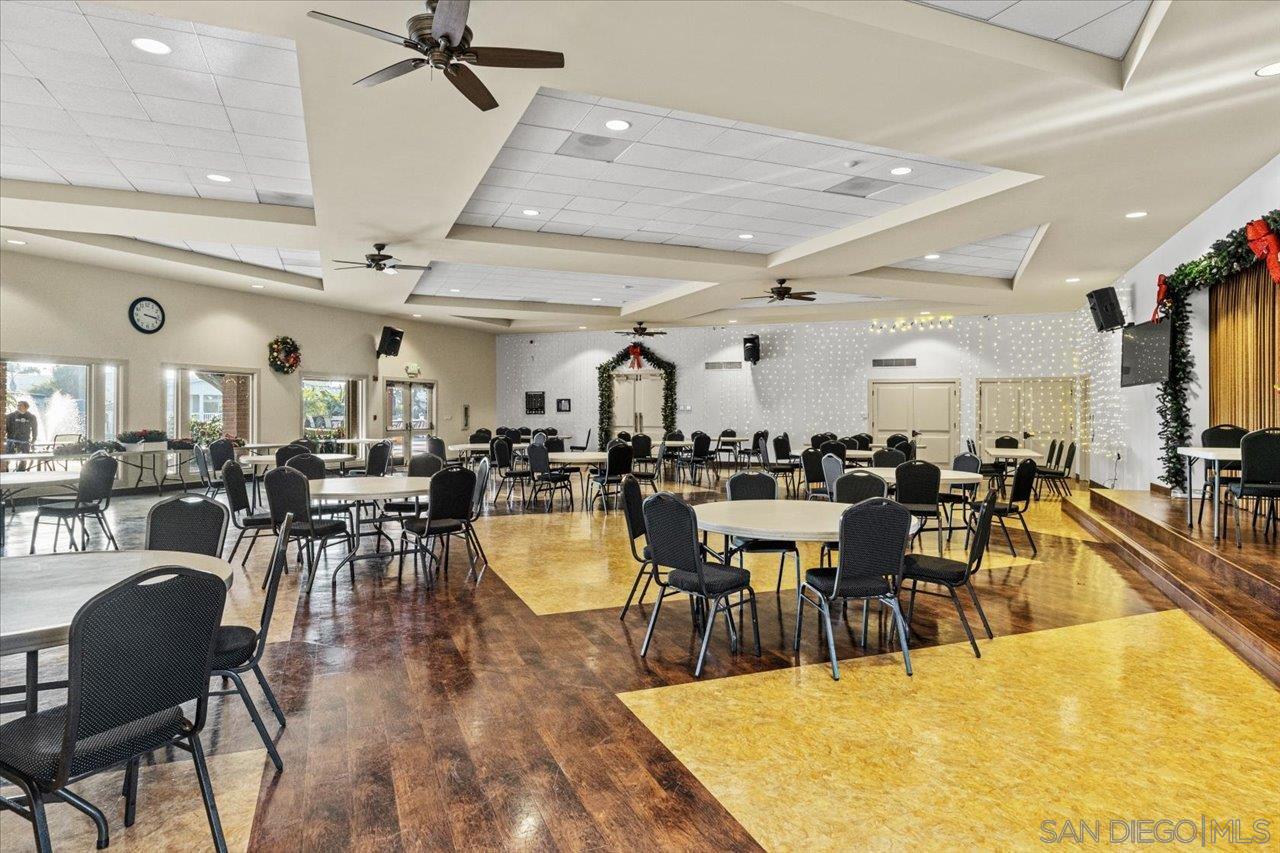 Detail Gallery Image 34 of 43 For 7228  San Benito Street  #351,  Carlsbad,  CA 92011 - 2 Beds | 2 Baths