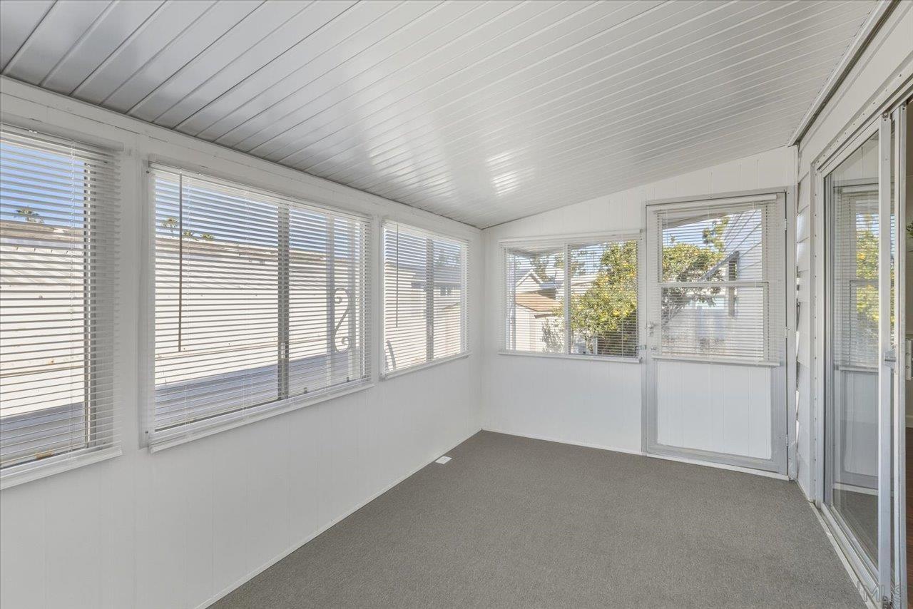 Detail Gallery Image 8 of 43 For 7228  San Benito Street  #351,  Carlsbad,  CA 92011 - 2 Beds | 2 Baths