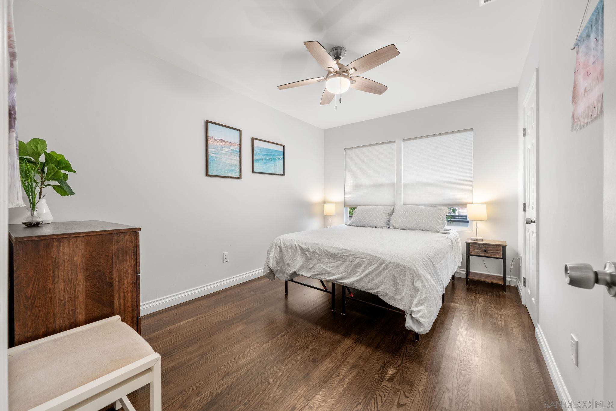 Detail Gallery Image 19 of 44 For 1067  Oliver Ave, San Diego,  CA 92109 - 2 Beds | 2 Baths