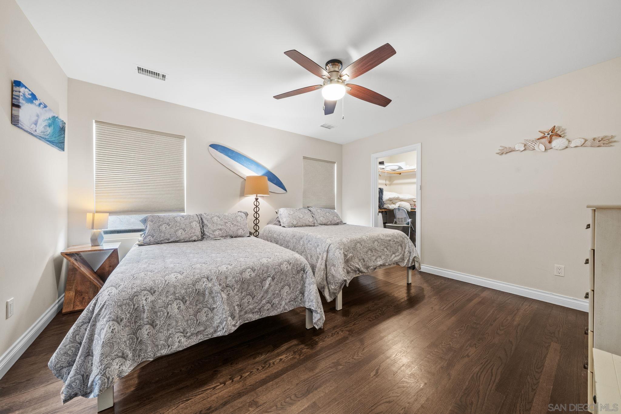 Detail Gallery Image 25 of 44 For 1067  Oliver Ave, San Diego,  CA 92109 - 2 Beds | 2 Baths