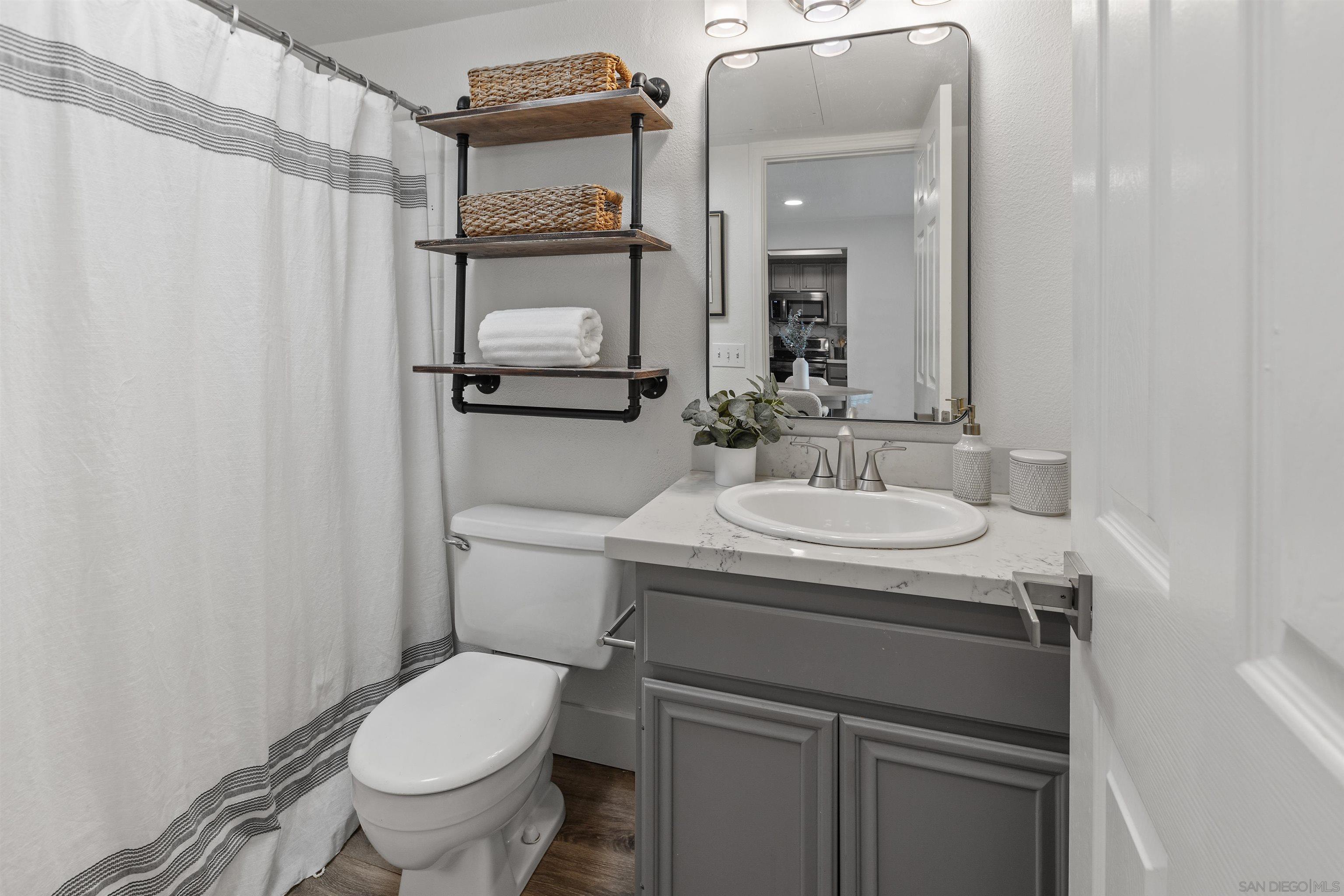 Detail Gallery Image 13 of 18 For 3078  Broadway  #214,  San Diego,  CA 92102 - 2 Beds | 2 Baths