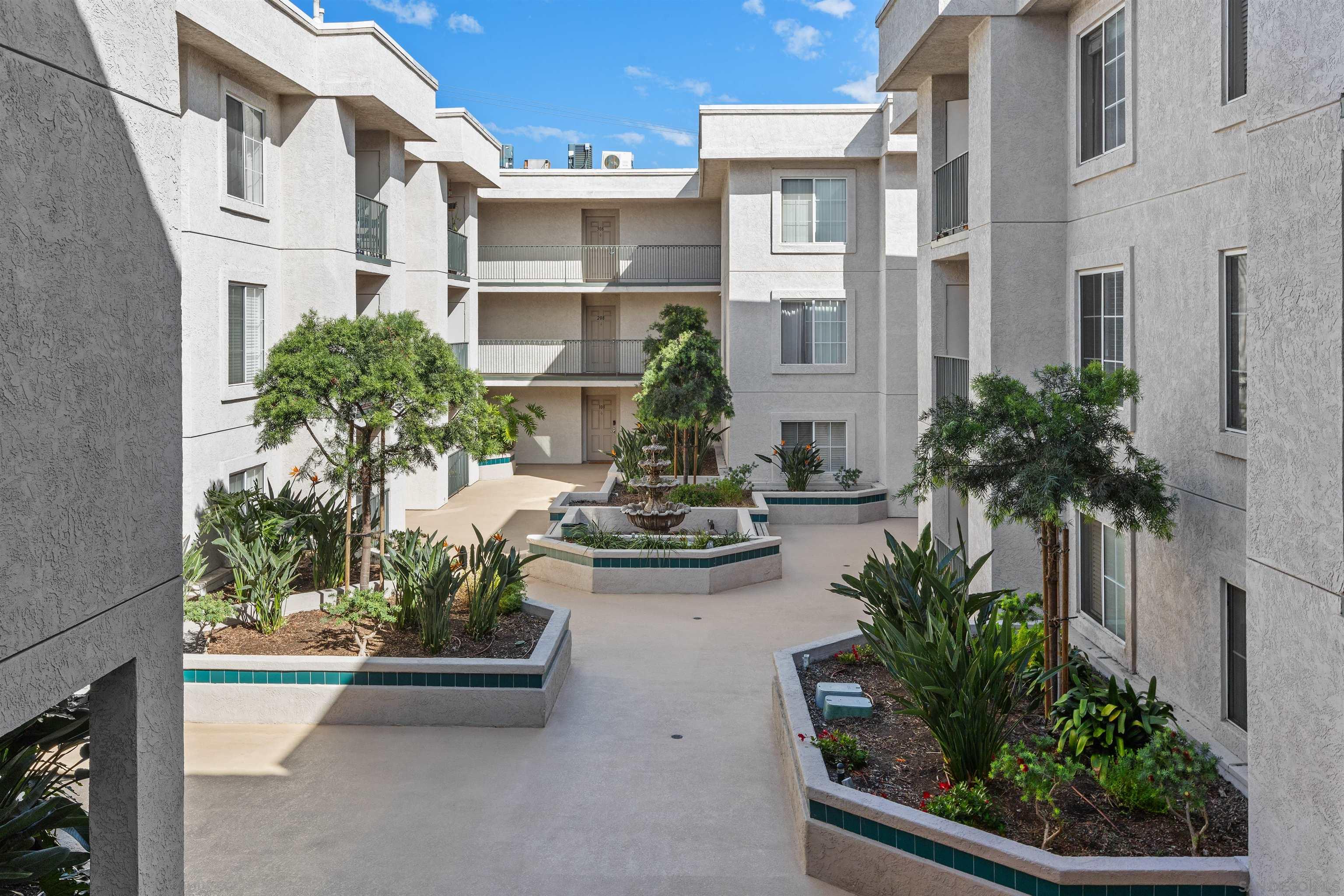 Detail Gallery Image 17 of 18 For 3078  Broadway  #214,  San Diego,  CA 92102 - 2 Beds | 2 Baths