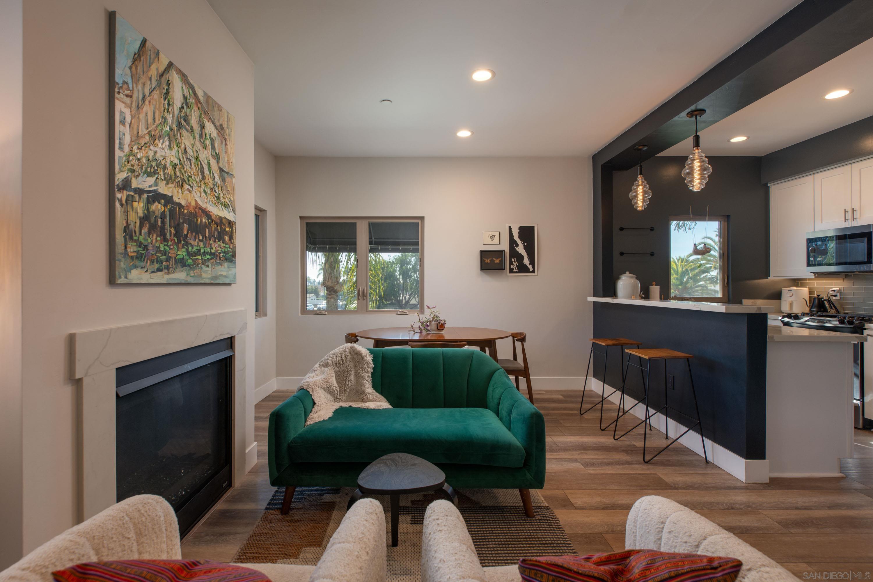 Front Image Thumbnail for SD260001601