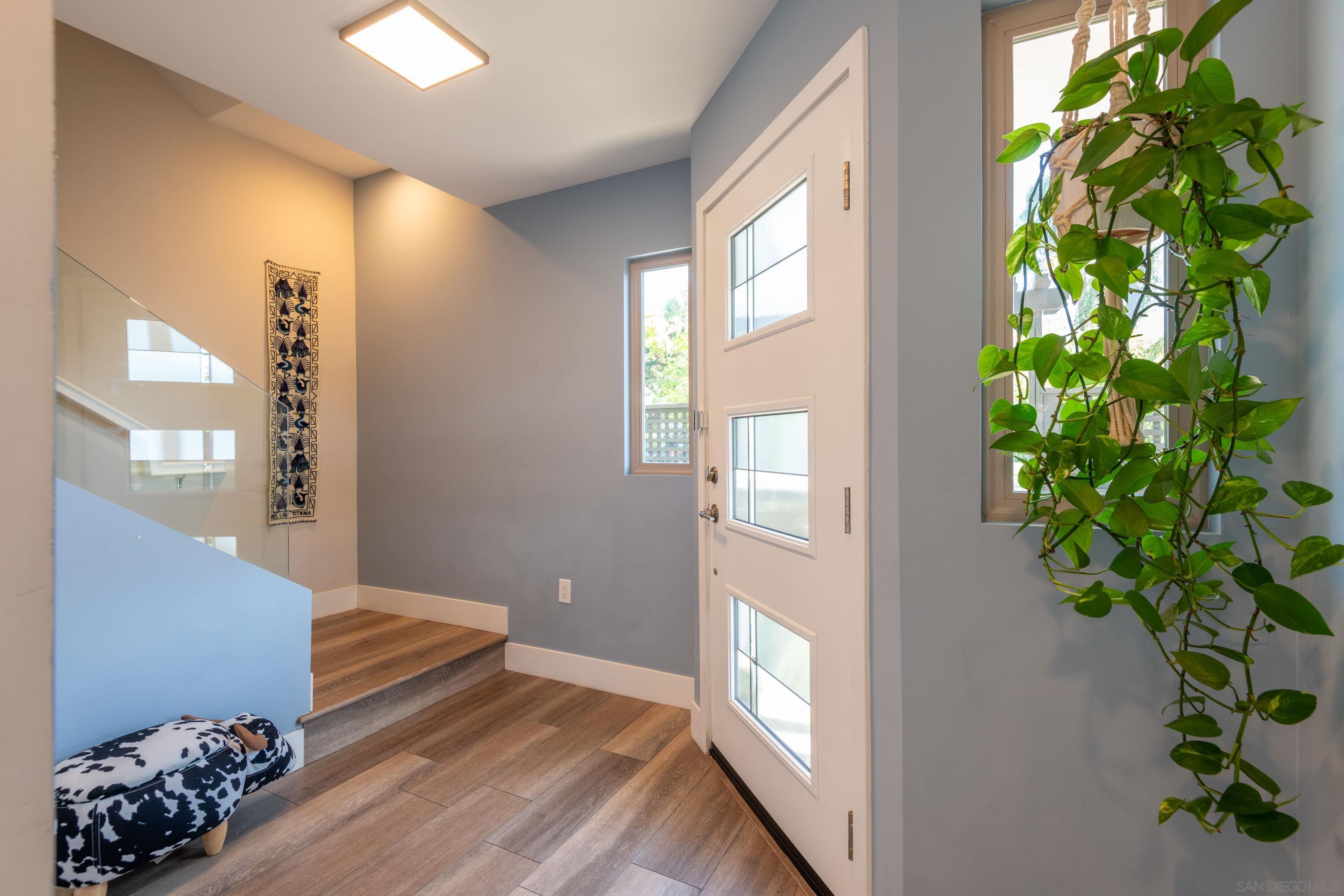 Detail Gallery Image 20 of 29 For 4410  Gresham St, San Diego,  CA 92109 - 3 Beds | 2/1 Baths
