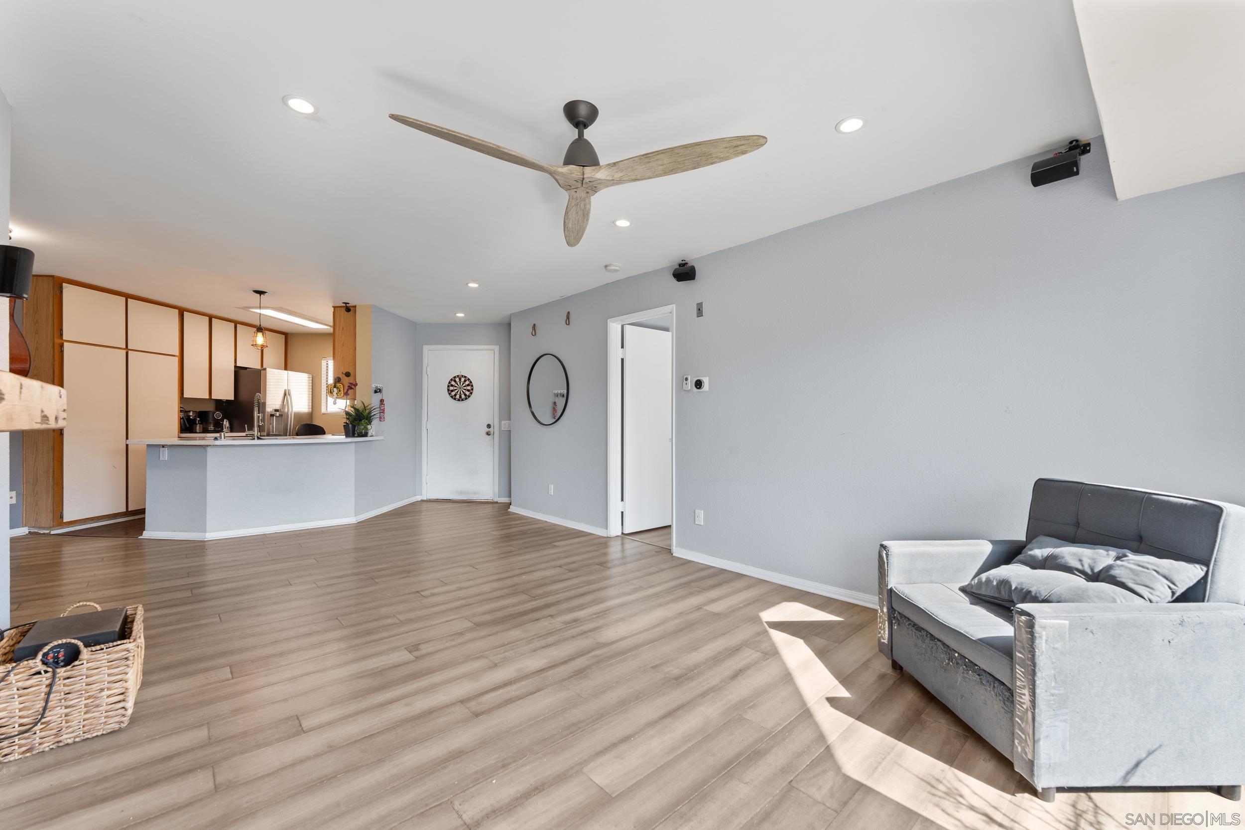 Detail Gallery Image 7 of 24 For 9721  Mesa Springs Way  168, San Diego,  CA 92126 - 2 Beds | 2 Baths