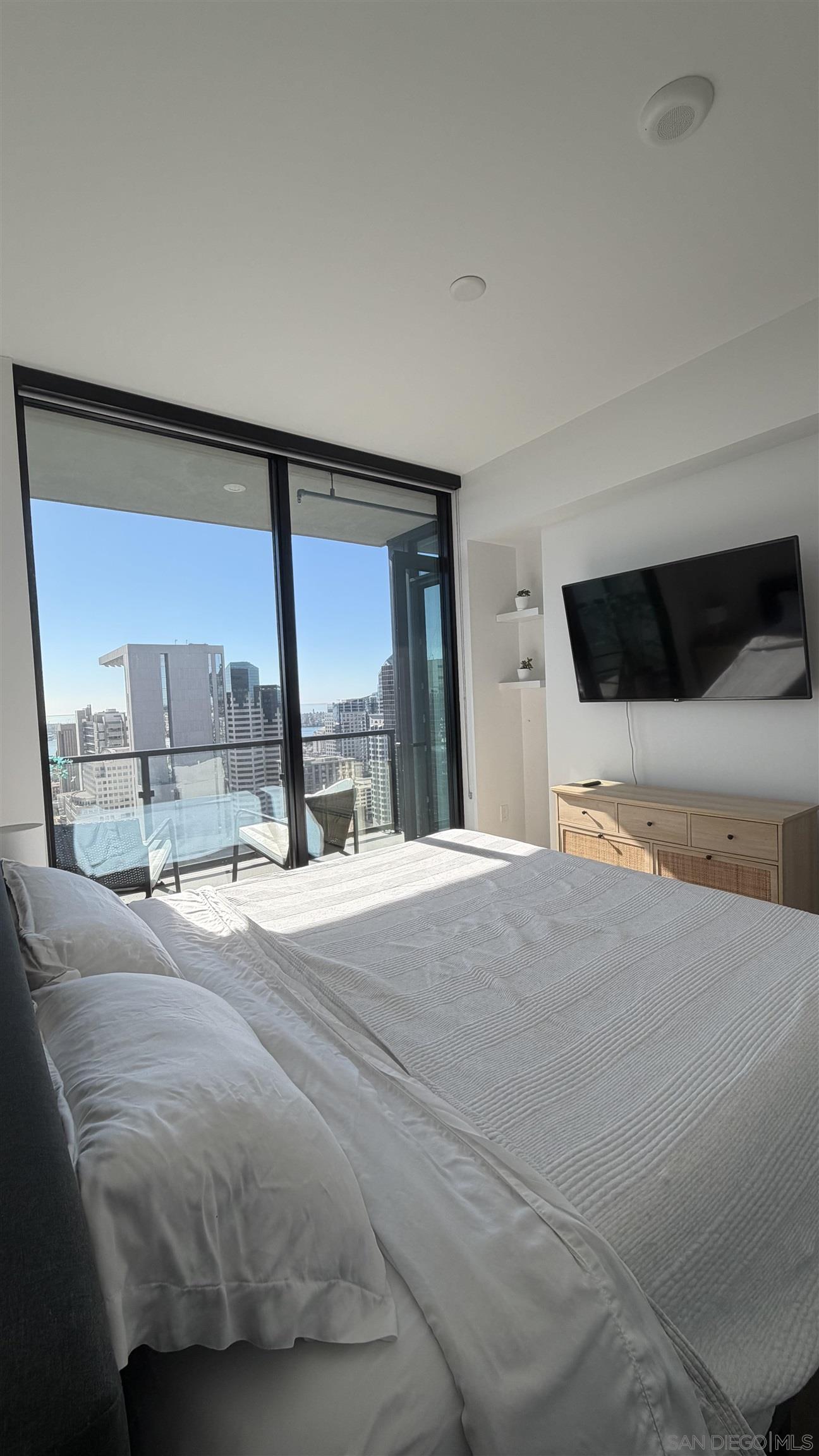 Detail Gallery Image 19 of 20 For 1401  Union St  2804, San Diego,  CA 92101 - 1 Beds | 1 Baths