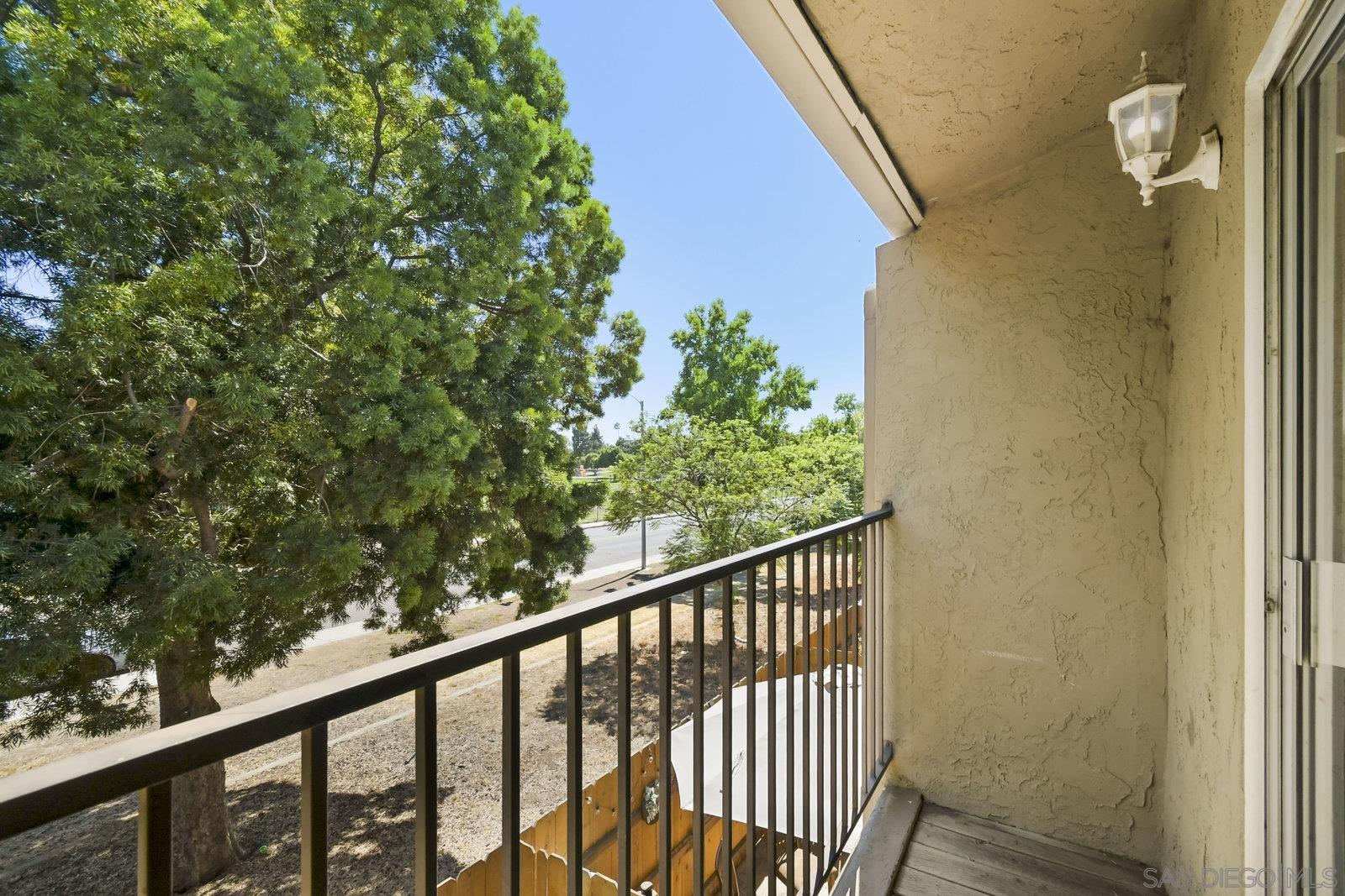 Detail Gallery Image 15 of 22 For 4777  Seminole Dr  #118,  San Diego,  CA 92115 - 2 Beds | 1/1 Baths