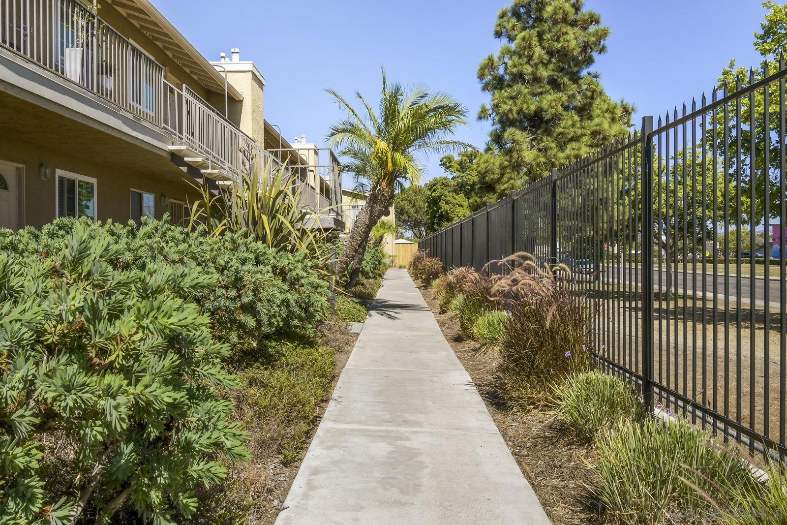 Detail Gallery Image 21 of 22 For 4777  Seminole Dr  #118,  San Diego,  CA 92115 - 2 Beds | 1/1 Baths