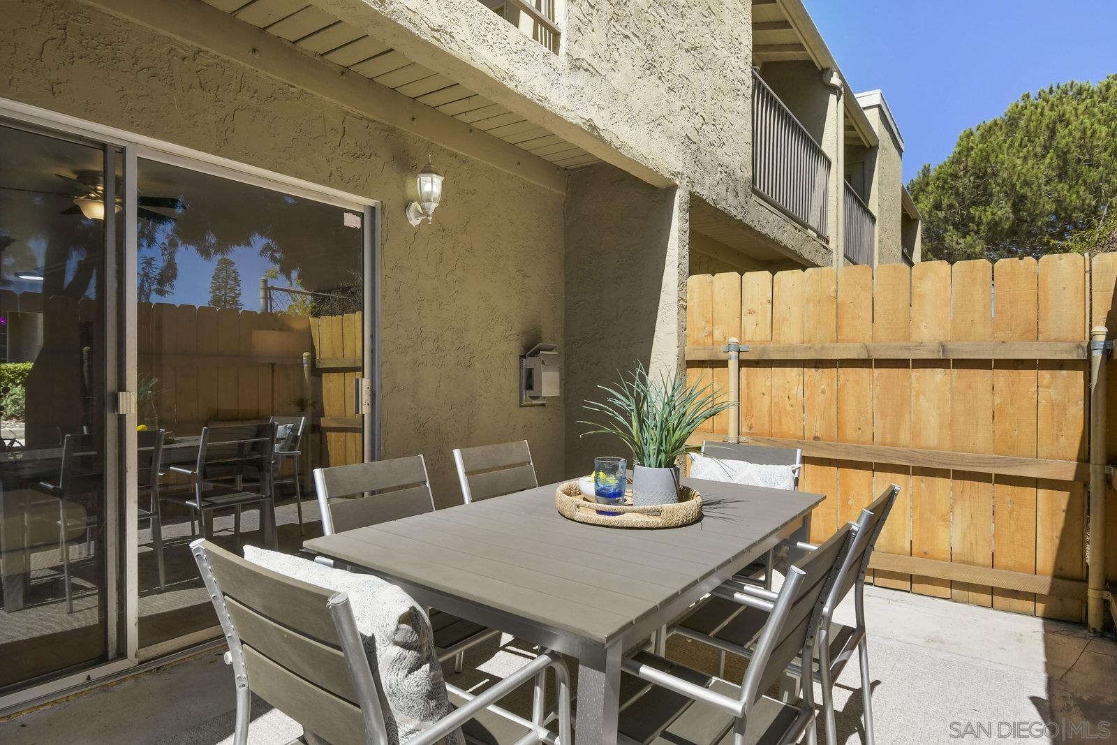 Detail Gallery Image 8 of 22 For 4777  Seminole Dr  #118,  San Diego,  CA 92115 - 2 Beds | 1/1 Baths