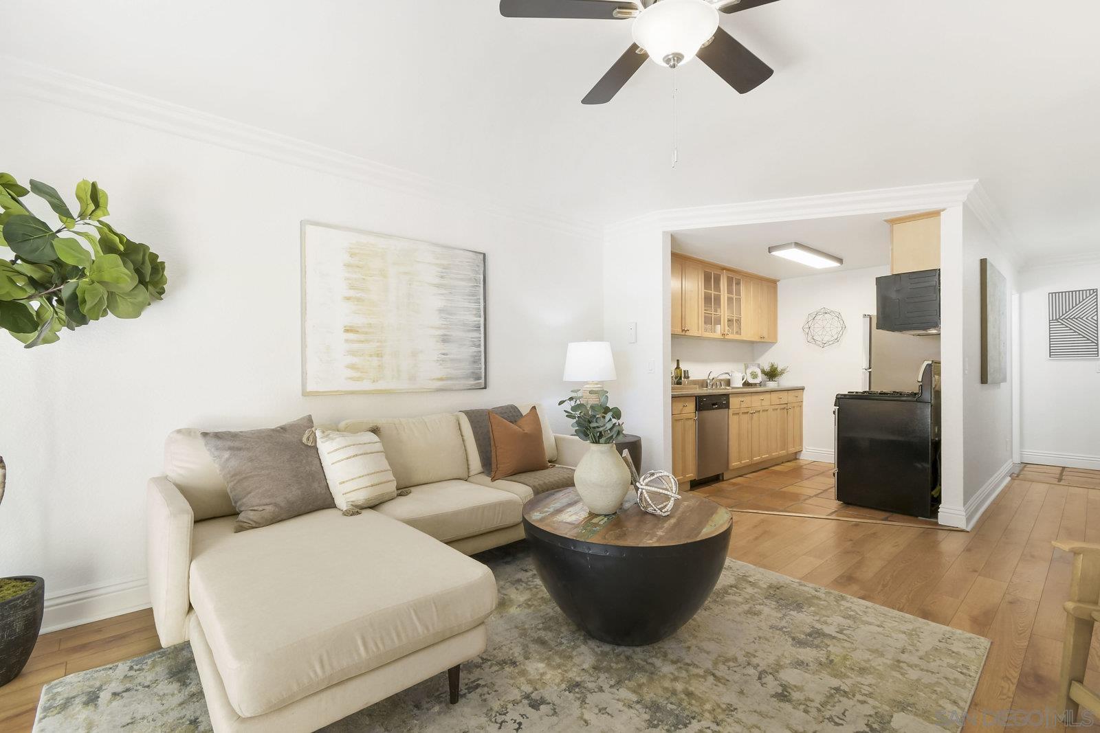 Detail Gallery Image 9 of 22 For 4777  Seminole Dr  #118,  San Diego,  CA 92115 - 2 Beds | 1/1 Baths