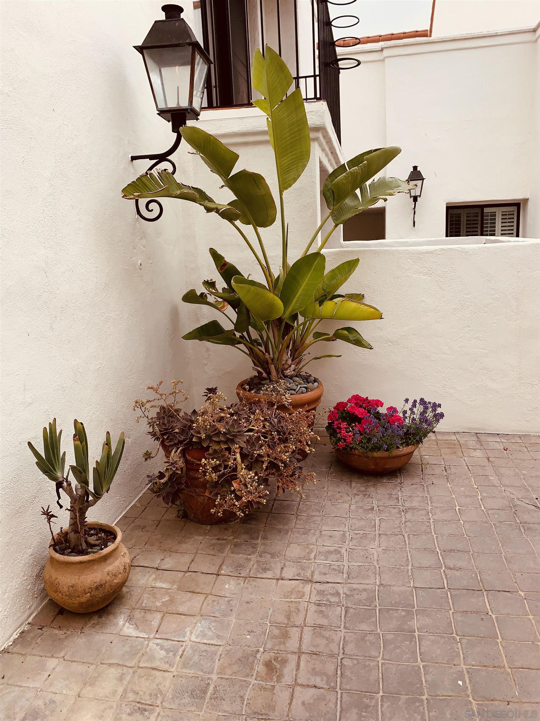 Detail Gallery Image 2 of 28 For 303  Coast Blvd  13, La Jolla,  CA 92037 - 2 Beds | 2 Baths