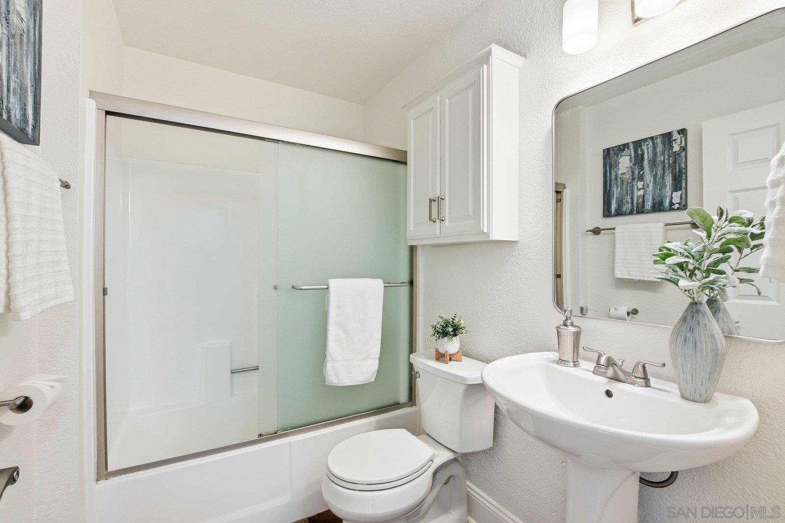 Detail Gallery Image 12 of 19 For 4777  Seminole Dr  #116,  San Diego,  CA 92115 - 2 Beds | 1/1 Baths