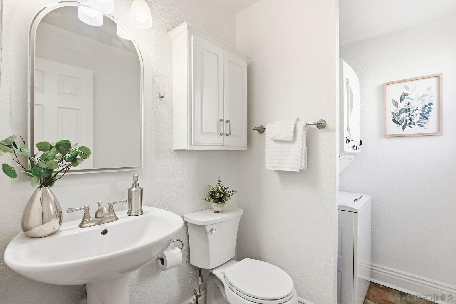 Detail Gallery Image 9 of 19 For 4777  Seminole Dr  #116,  San Diego,  CA 92115 - 2 Beds | 1/1 Baths