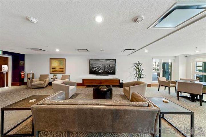 Detail Gallery Image 12 of 20 For 1199  Pacific Hwy  #1805,  San Diego,  CA 92101 - 3 Beds | 2 Baths