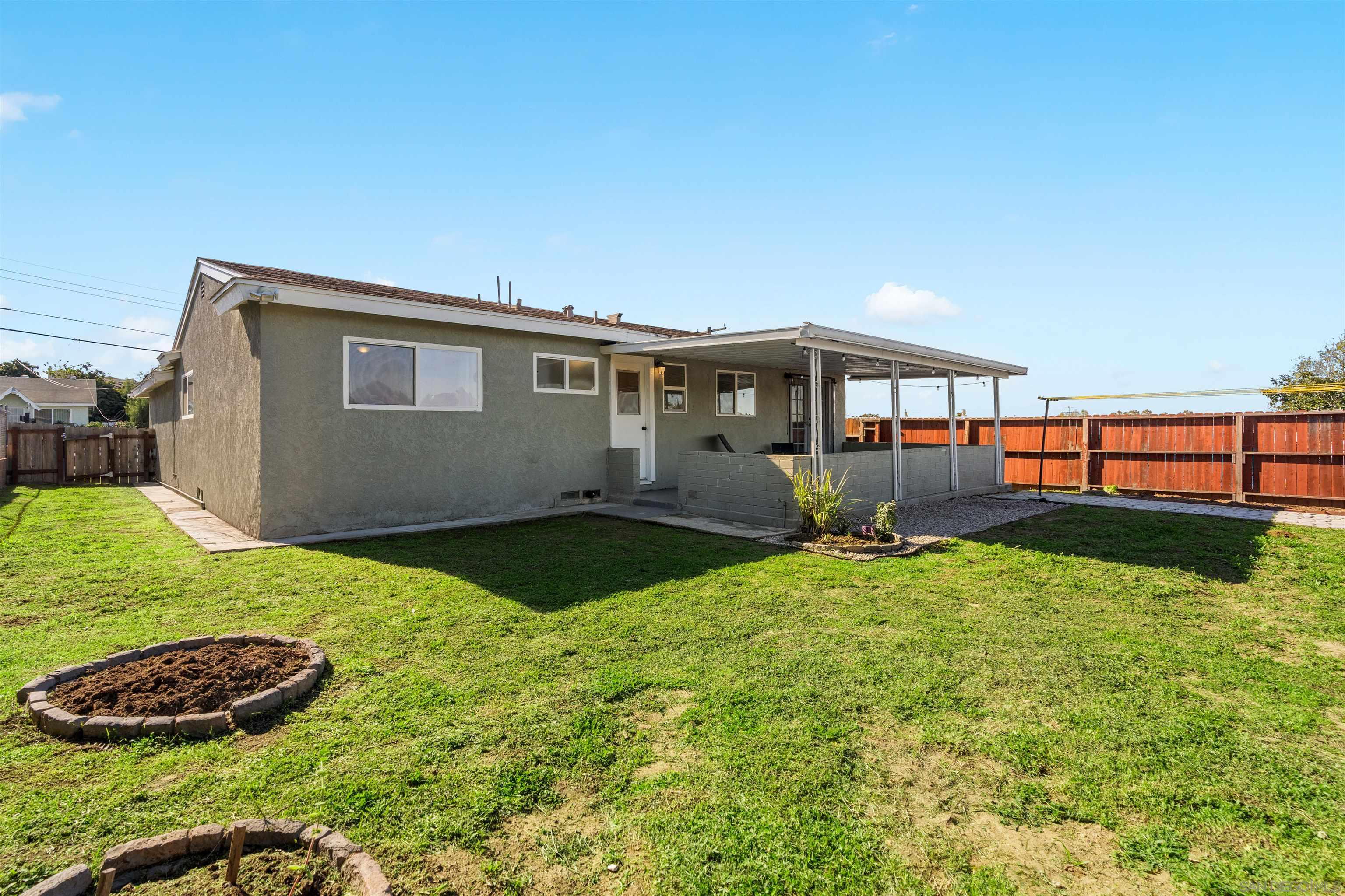 Detail Gallery Image 17 of 30 For 6252  Alderley St, San Diego,  CA 92114 - 3 Beds | 2 Baths