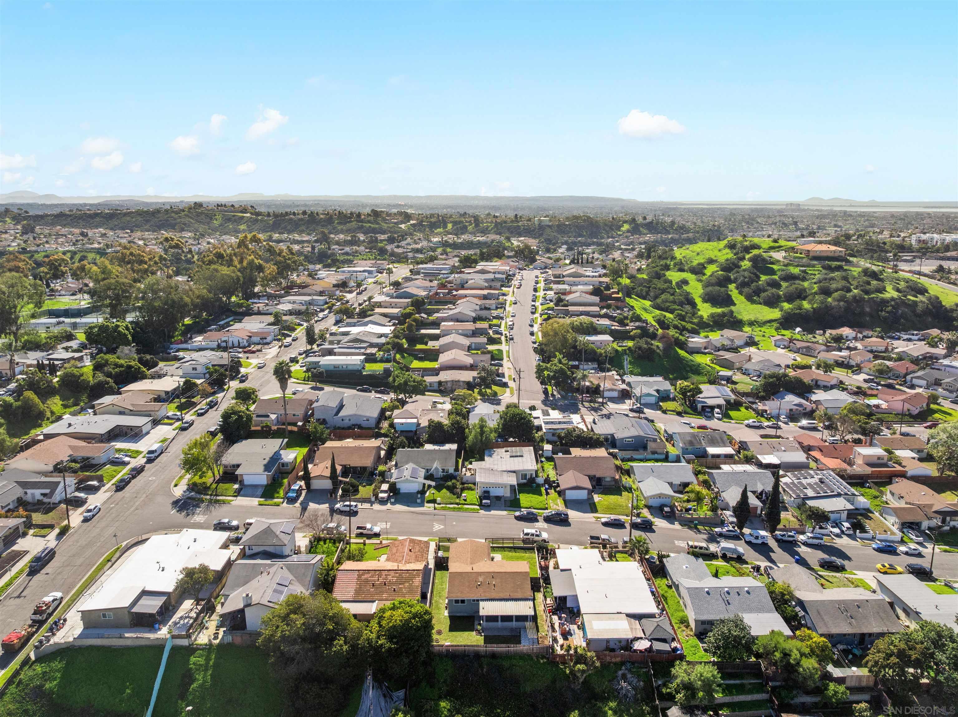 Detail Gallery Image 25 of 30 For 6252  Alderley St, San Diego,  CA 92114 - 3 Beds | 2 Baths