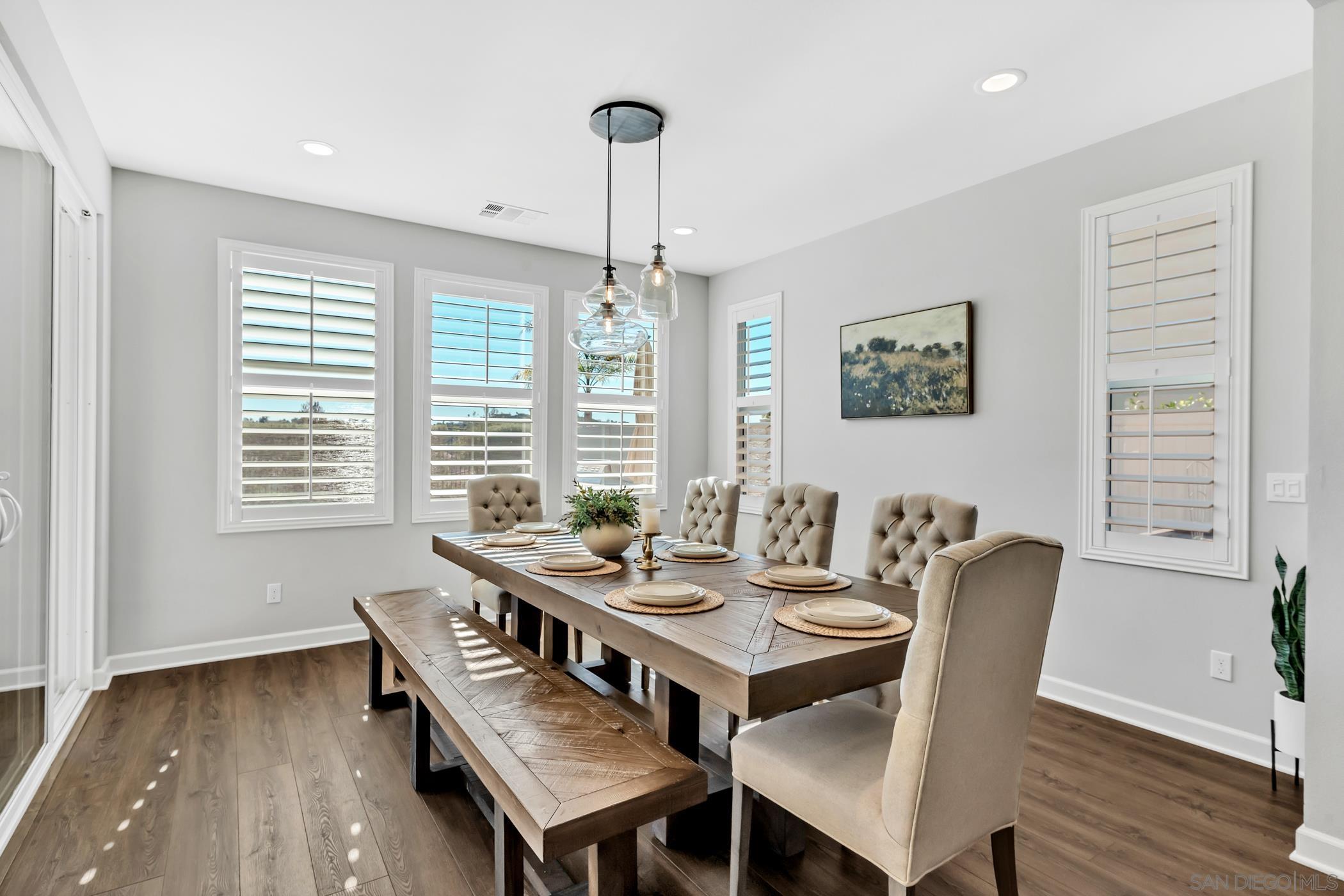 Detail Gallery Image 21 of 65 For 1128  Witherby Ln, Escondido,  CA 92026 - 6 Beds | 3/1 Baths