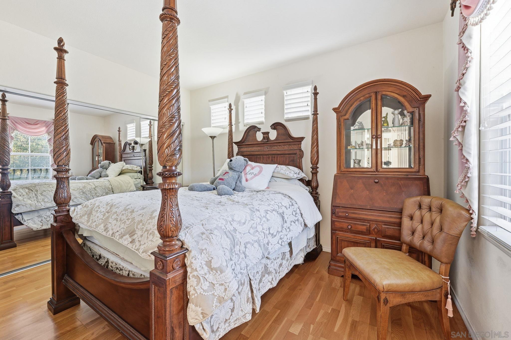 Detail Gallery Image 21 of 30 For Gilman Ct, La Jolla,  CA 92037 - 5 Beds | 3/1 Baths