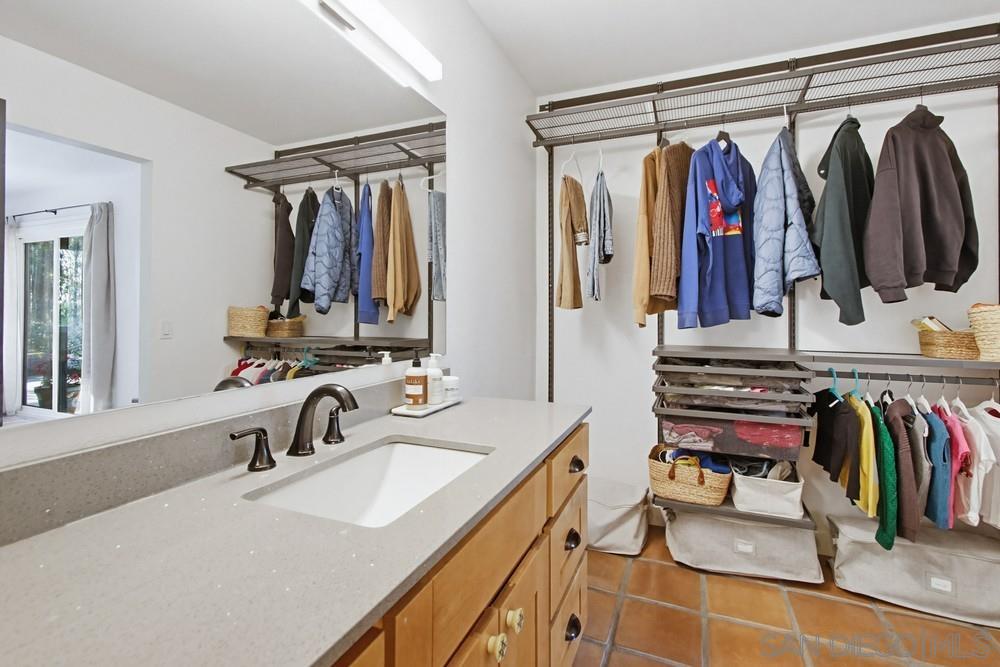 Detail Gallery Image 25 of 36 For 6475  Canyon Vista Ct, San Diego,  CA 92111 - 4 Beds | 2 Baths