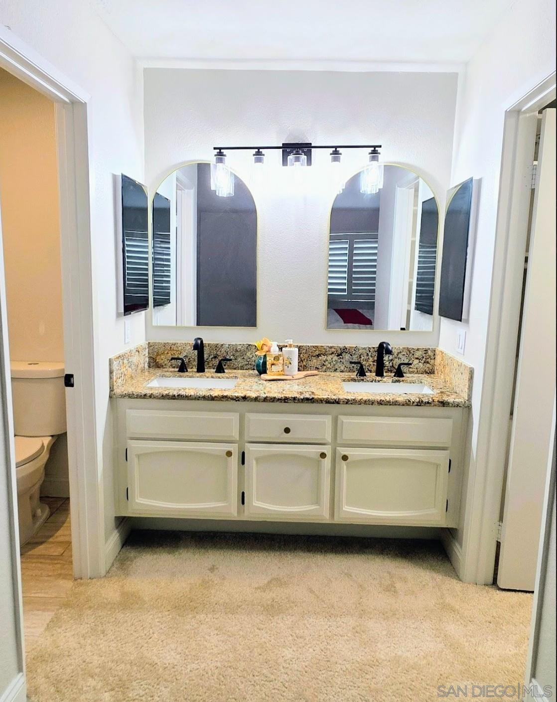 Detail Gallery Image 30 of 34 For 11872  Bernardo Ter  #E,  San Diego,  CA 92128 - 3 Beds | 2 Baths