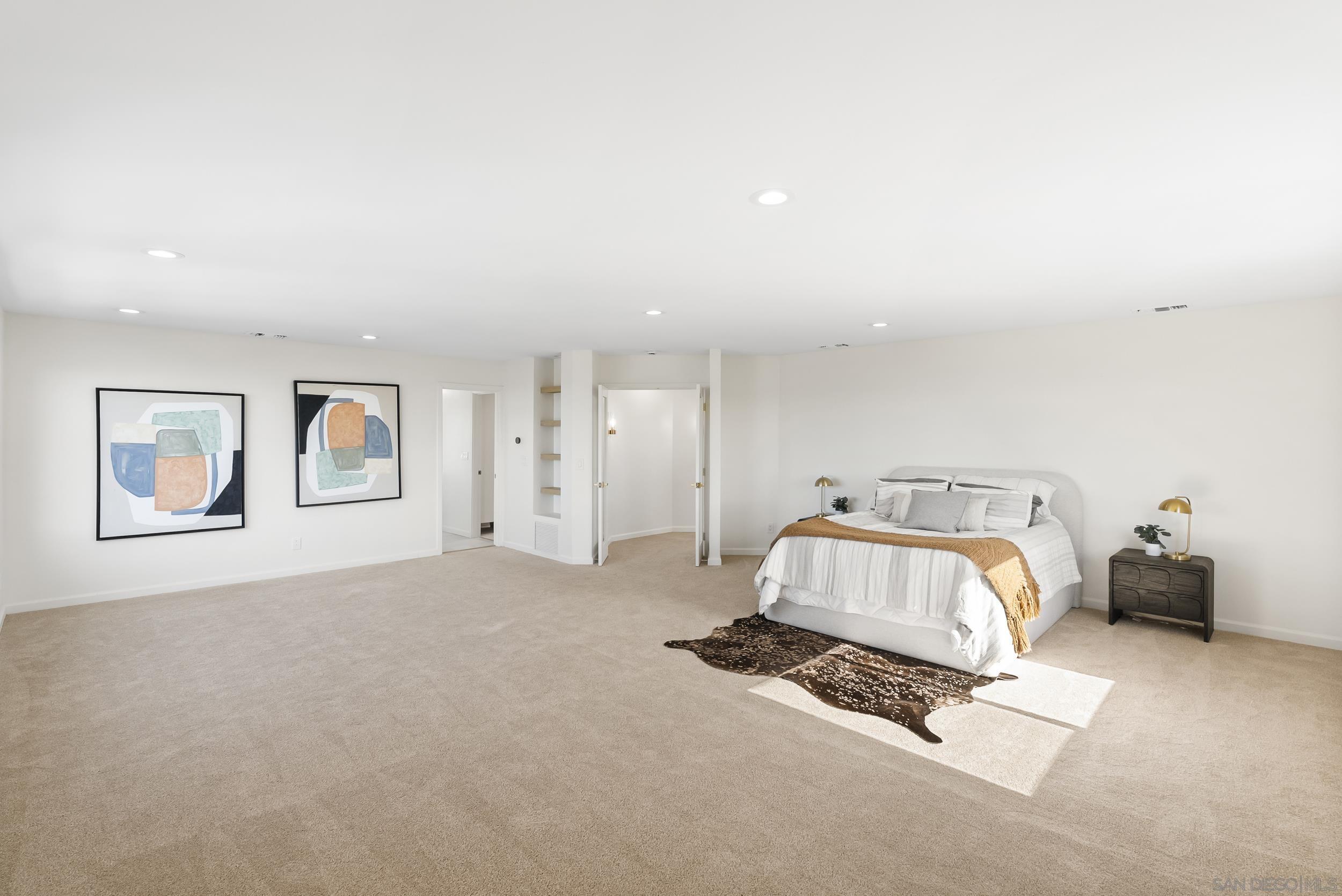 Detail Gallery Image 24 of 39 For 4328  Piedmont Dr, San Diego,  CA 92107 - 5 Beds | 3/1 Baths