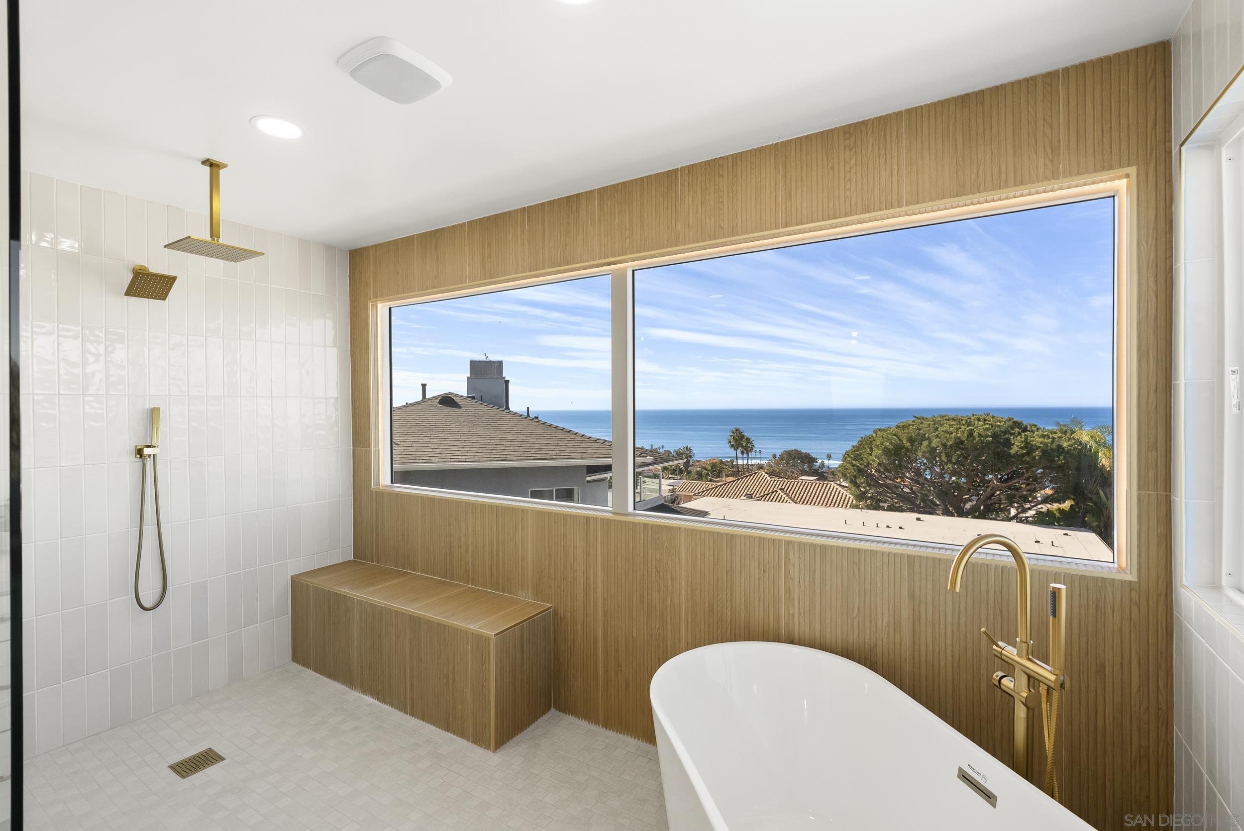 Detail Gallery Image 29 of 39 For 4328  Piedmont Dr, San Diego,  CA 92107 - 5 Beds | 3/1 Baths