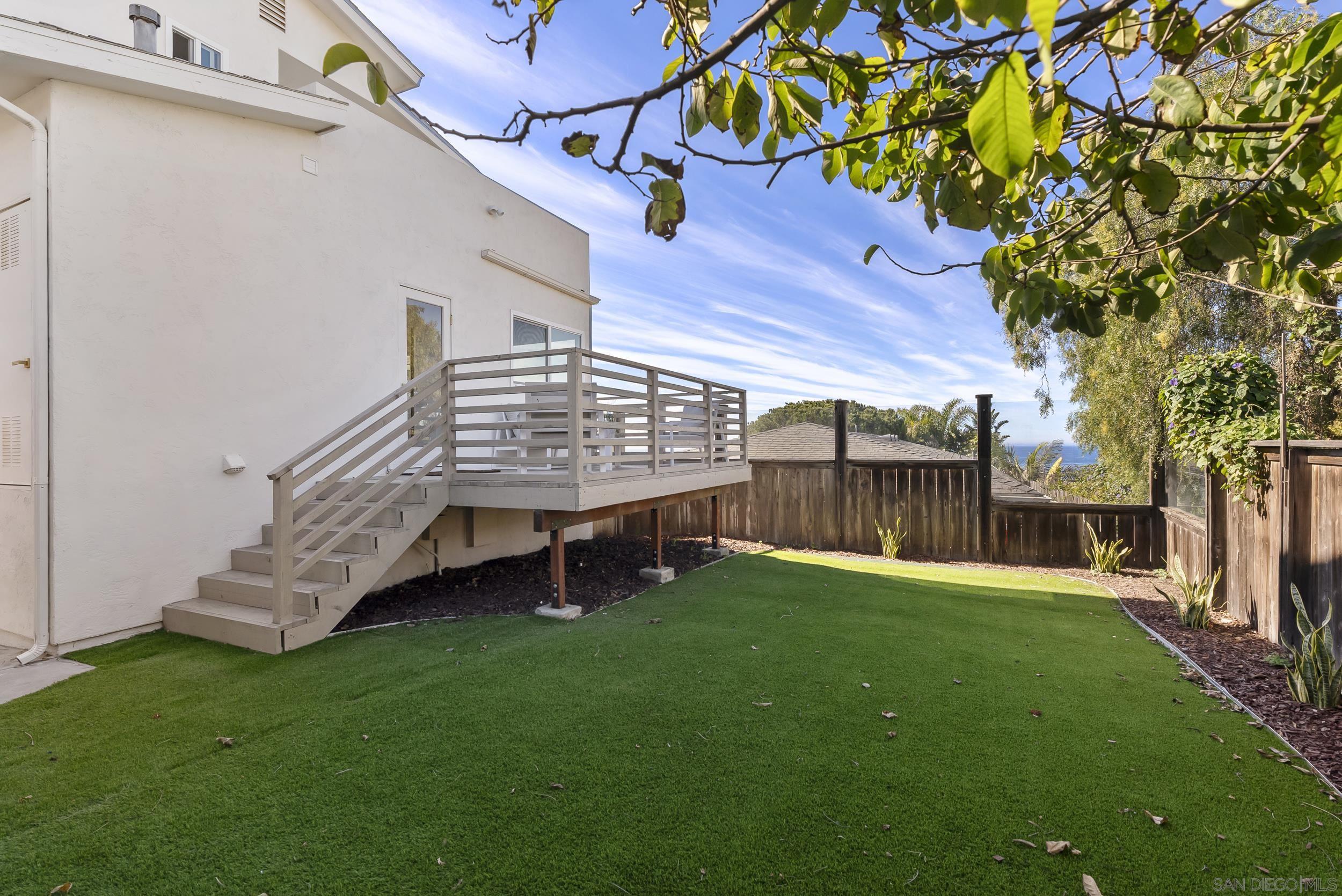 Detail Gallery Image 35 of 39 For 4328  Piedmont Dr, San Diego,  CA 92107 - 5 Beds | 3/1 Baths