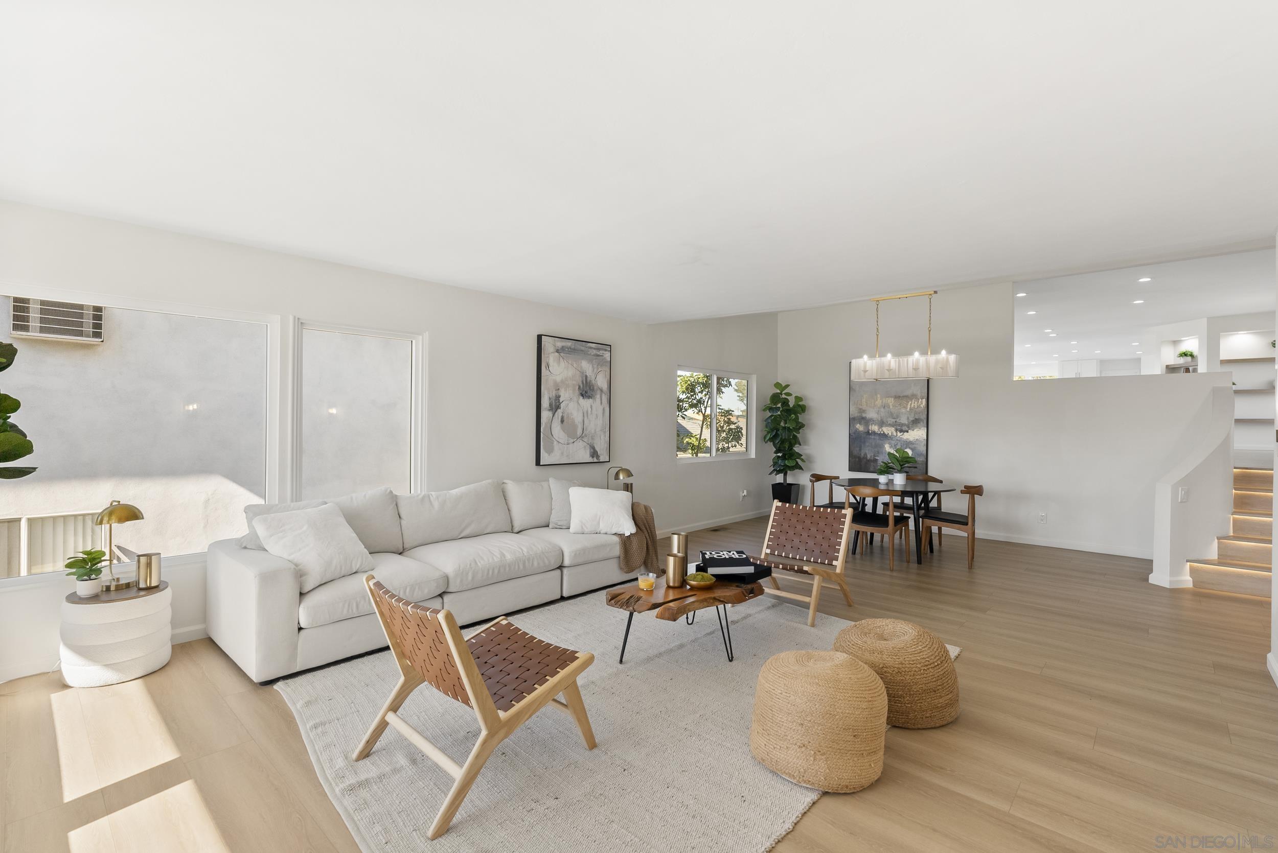 Detail Gallery Image 6 of 39 For 4328  Piedmont Dr, San Diego,  CA 92107 - 5 Beds | 3/1 Baths