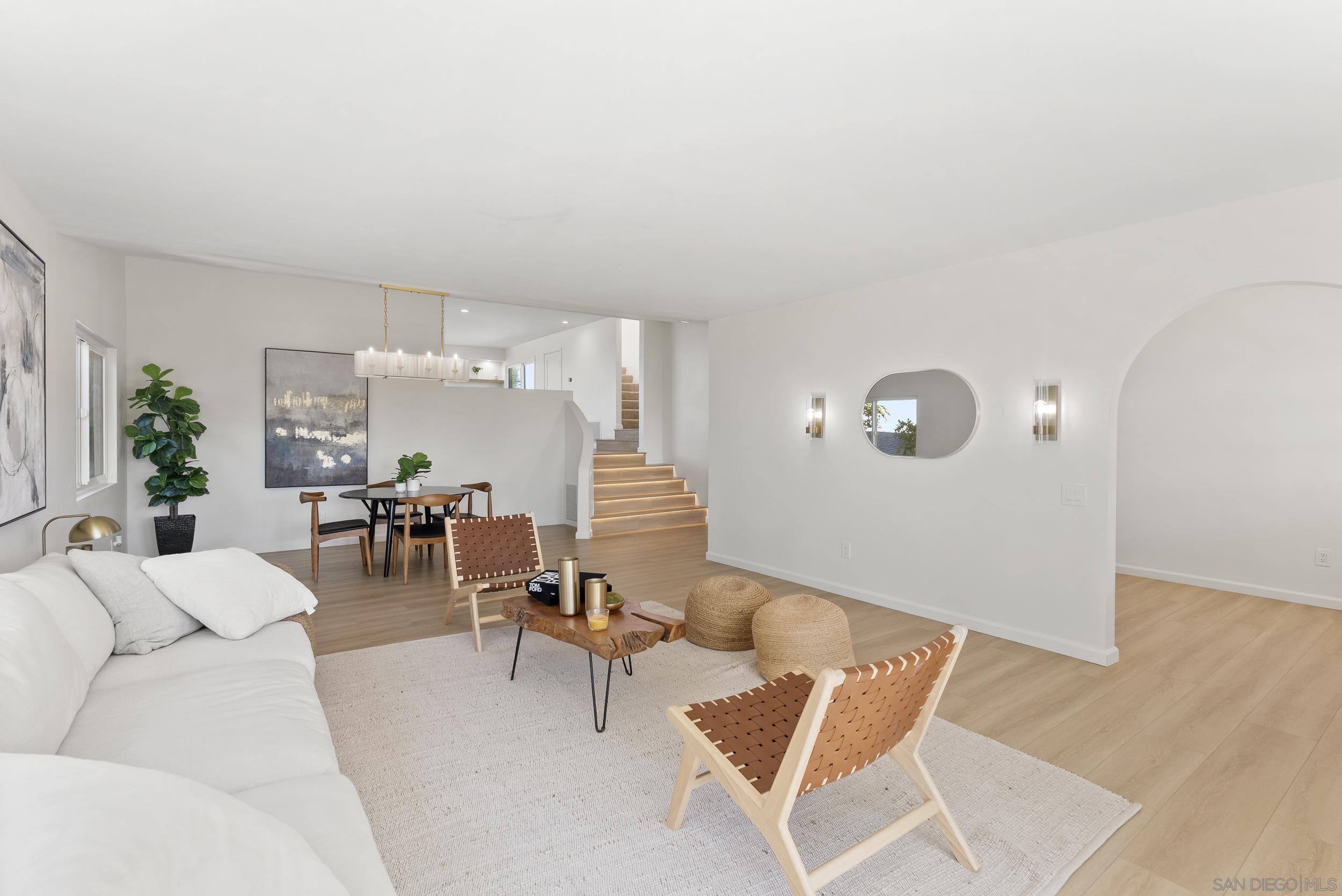 Detail Gallery Image 7 of 39 For 4328  Piedmont Dr, San Diego,  CA 92107 - 5 Beds | 3/1 Baths