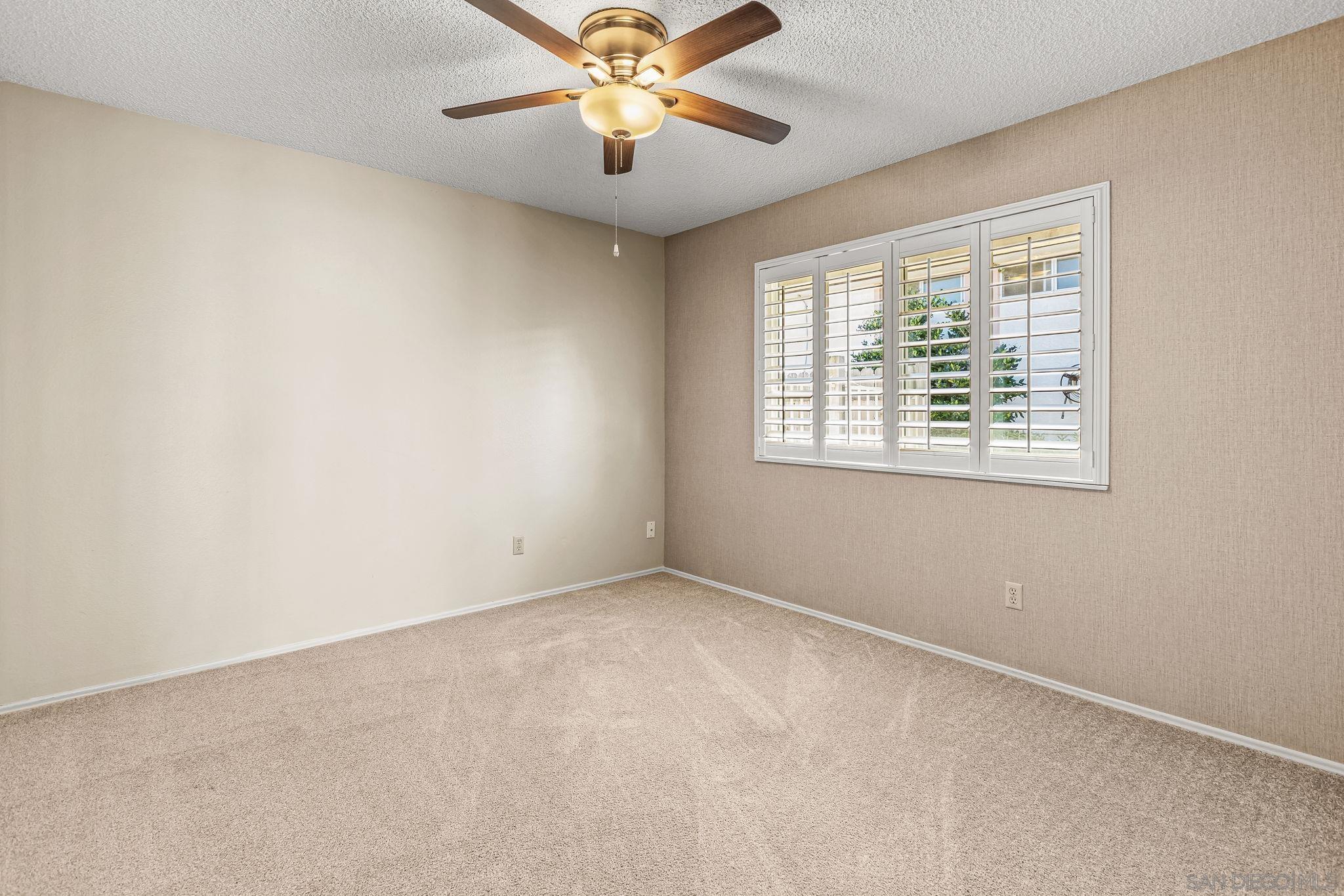 Detail Gallery Image 18 of 43 For 16598  Casero Rd, San Diego,  CA 92128 - 2 Beds | 2 Baths