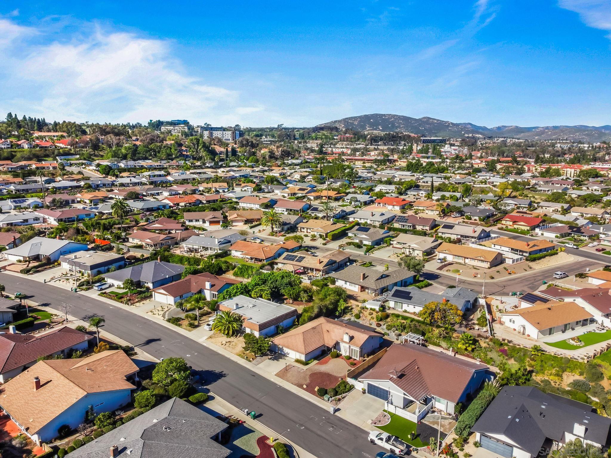 Detail Gallery Image 42 of 43 For 16598  Casero Rd, San Diego,  CA 92128 - 2 Beds | 2 Baths