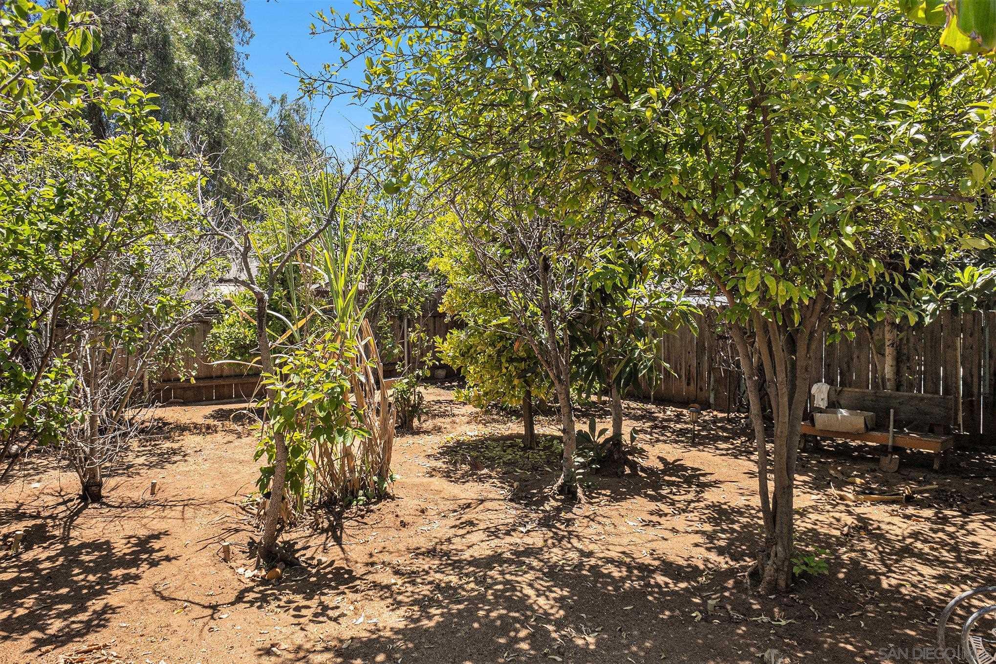 Detail Gallery Image 17 of 56 For 74  E St E, Chula Vista,  CA 91910 - 3 Beds | 2 Baths