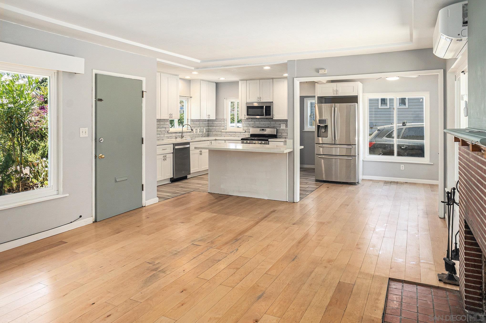 Detail Gallery Image 34 of 56 For 74  E St E, Chula Vista,  CA 91910 - 3 Beds | 2 Baths