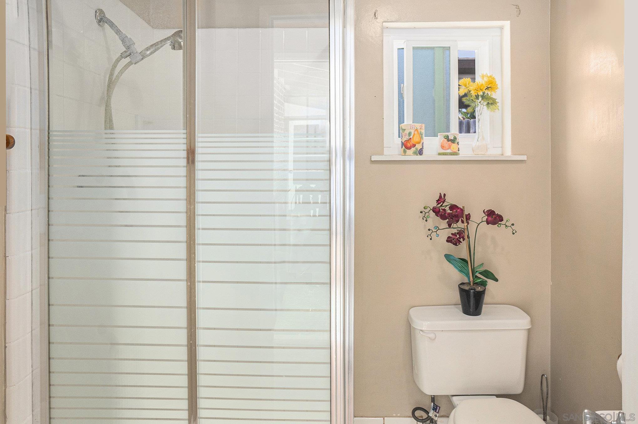 Detail Gallery Image 47 of 56 For 74  E St E, Chula Vista,  CA 91910 - 3 Beds | 2 Baths