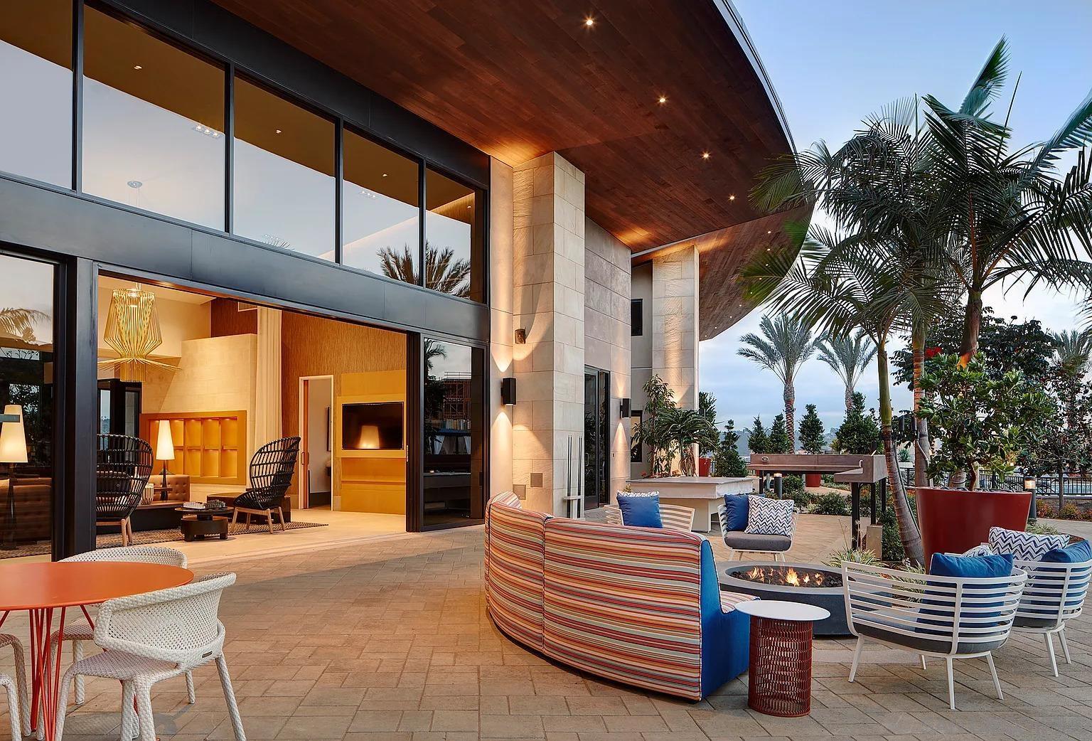 Detail Gallery Image 12 of 20 For 3068  Marquee Way, San Diego,  CA 92108 - 3 Beds | 2/1 Baths