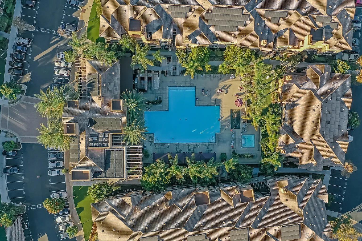 Detail Gallery Image 10 of 20 For 3068  Marquee Way, San Diego,  CA 92108 - 3 Beds | 2/1 Baths