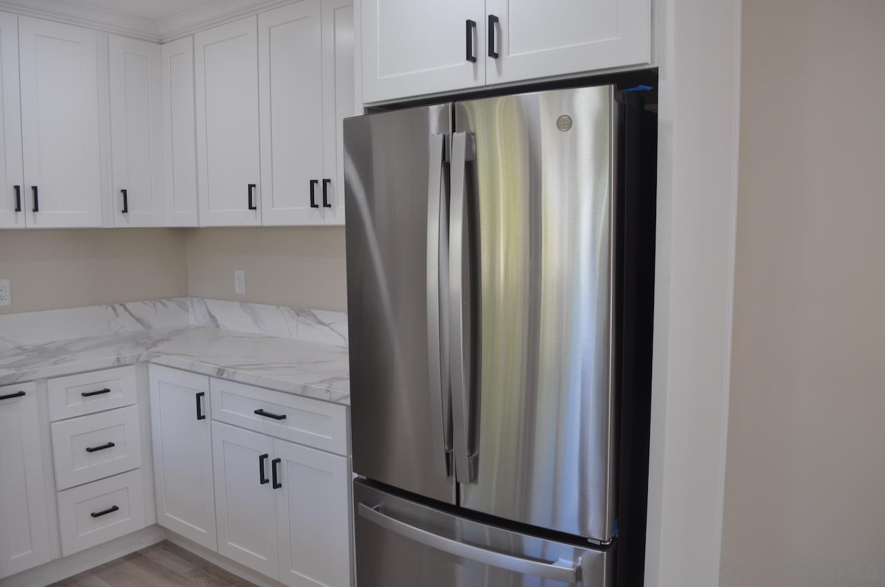 Detail Gallery Image 6 of 26 For 4121  Conrad Drive, Spring Valley,  CA 91977 - 5 Beds | 3 Baths