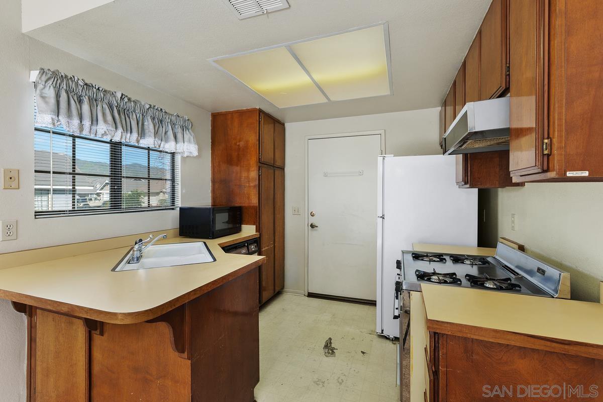 Detail Gallery Image 11 of 25 For 1402  Hancock, San Jacinto,  CA 92583 - 2 Beds | 2 Baths