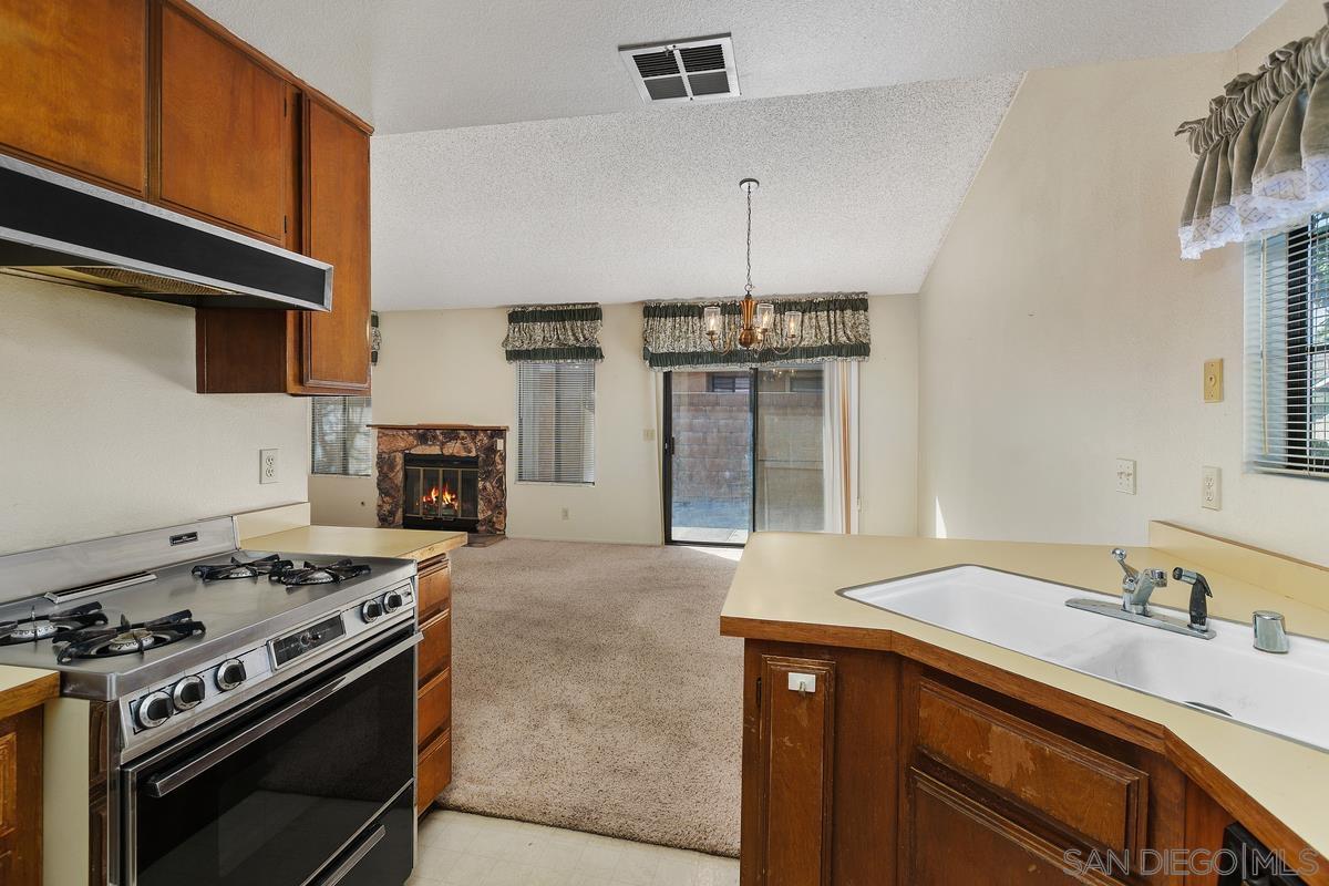 Detail Gallery Image 14 of 25 For 1402  Hancock, San Jacinto,  CA 92583 - 2 Beds | 2 Baths