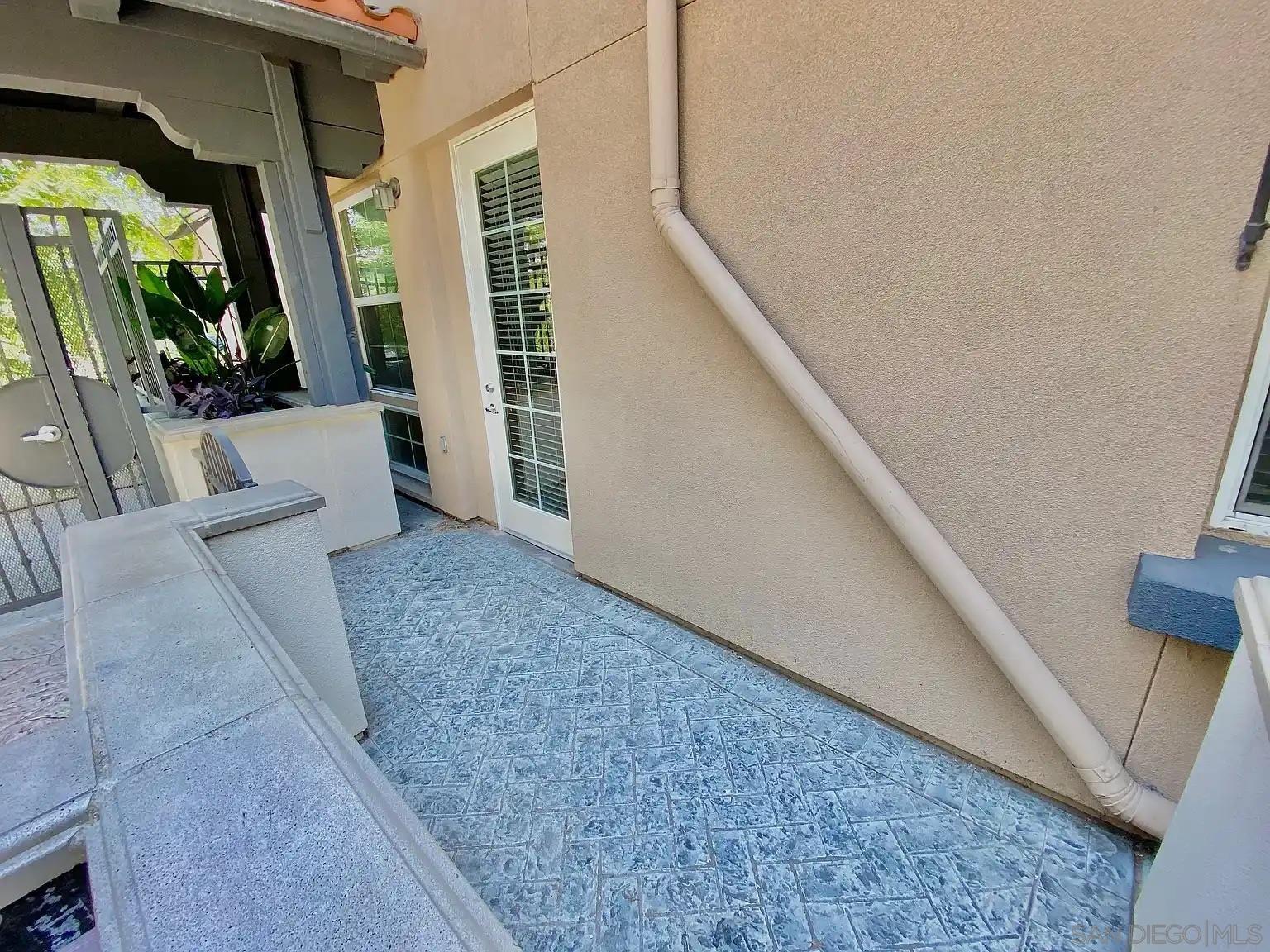 Detail Gallery Image 13 of 43 For 3950  Ohio St  202, San Diego,  CA 92104 - 3 Beds | 2 Baths