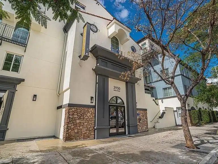 Detail Gallery Image 5 of 43 For 3950  Ohio St  202, San Diego,  CA 92104 - 3 Beds | 2 Baths