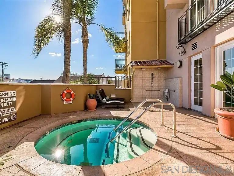 Detail Gallery Image 42 of 43 For 3950  Ohio St  202, San Diego,  CA 92104 - 3 Beds | 2 Baths