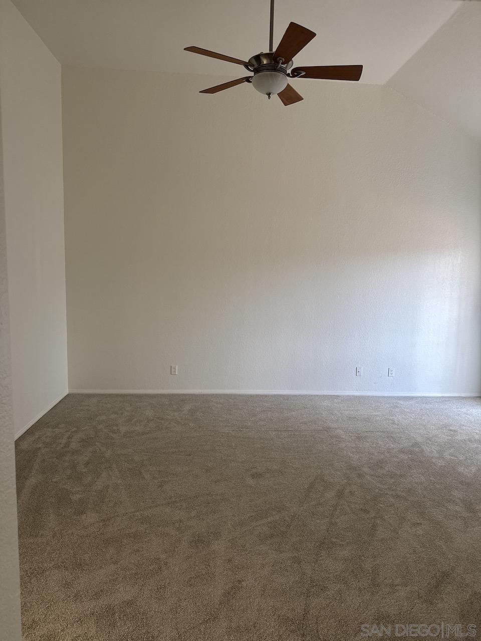 Detail Gallery Image 15 of 35 For 12159  Caminito Corriente, San Diego,  CA 92128 - 4 Beds | 2/1 Baths