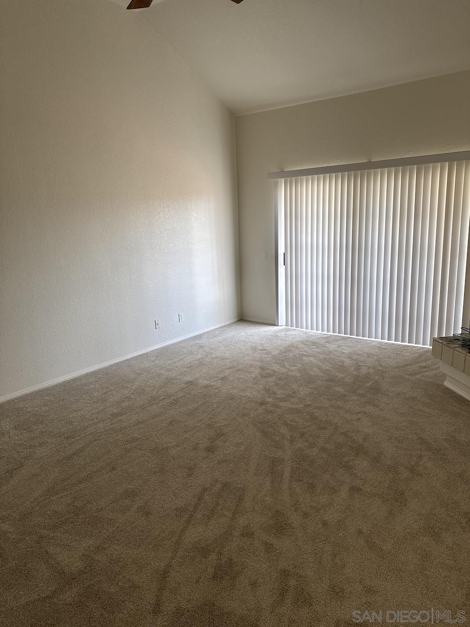 Detail Gallery Image 16 of 35 For 12159  Caminito Corriente, San Diego,  CA 92128 - 4 Beds | 2/1 Baths