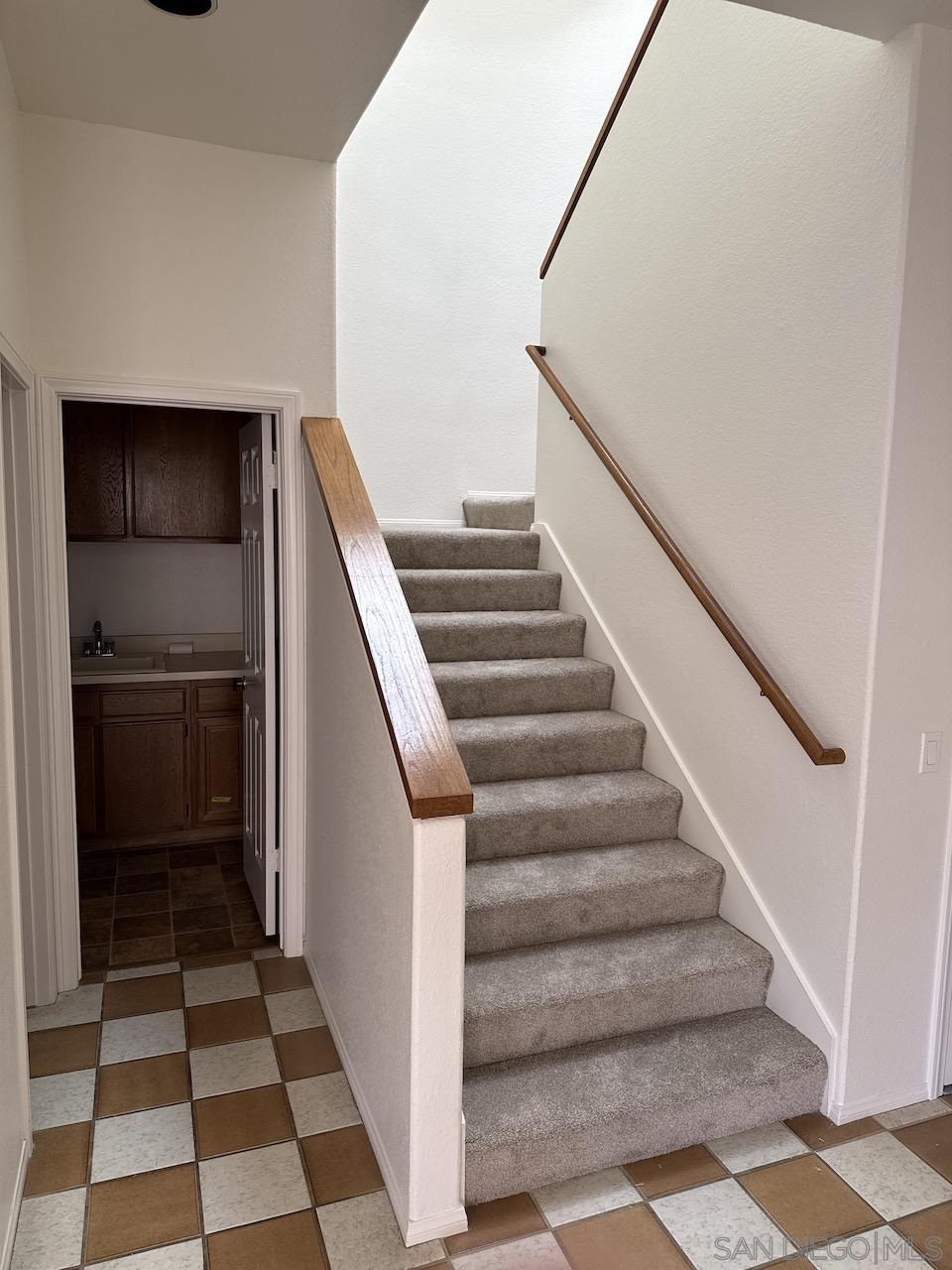 Detail Gallery Image 3 of 35 For 12159  Caminito Corriente, San Diego,  CA 92128 - 4 Beds | 2/1 Baths