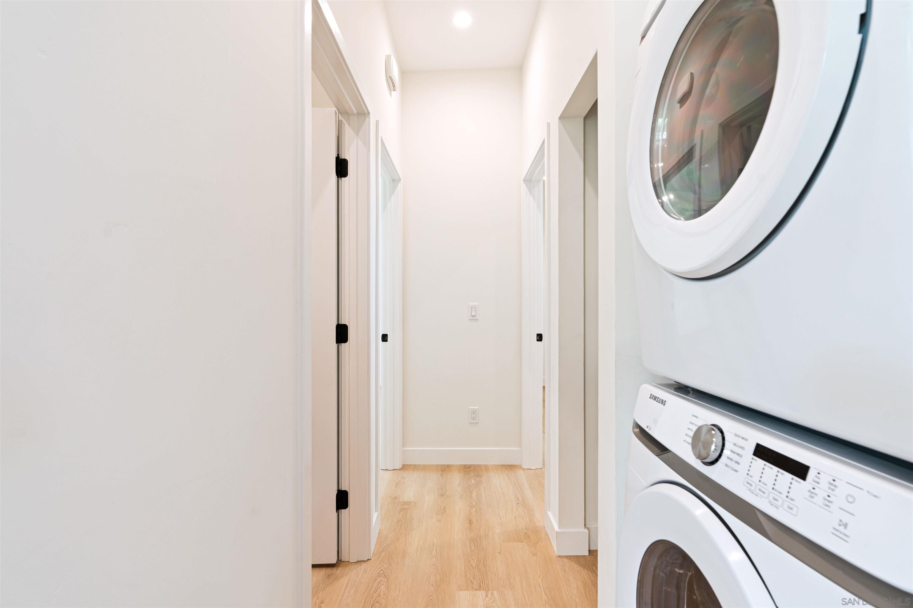 Detail Gallery Image 16 of 39 For 1160  Erica St, Escondido,  CA 92027 - 6 Beds | 4 Baths