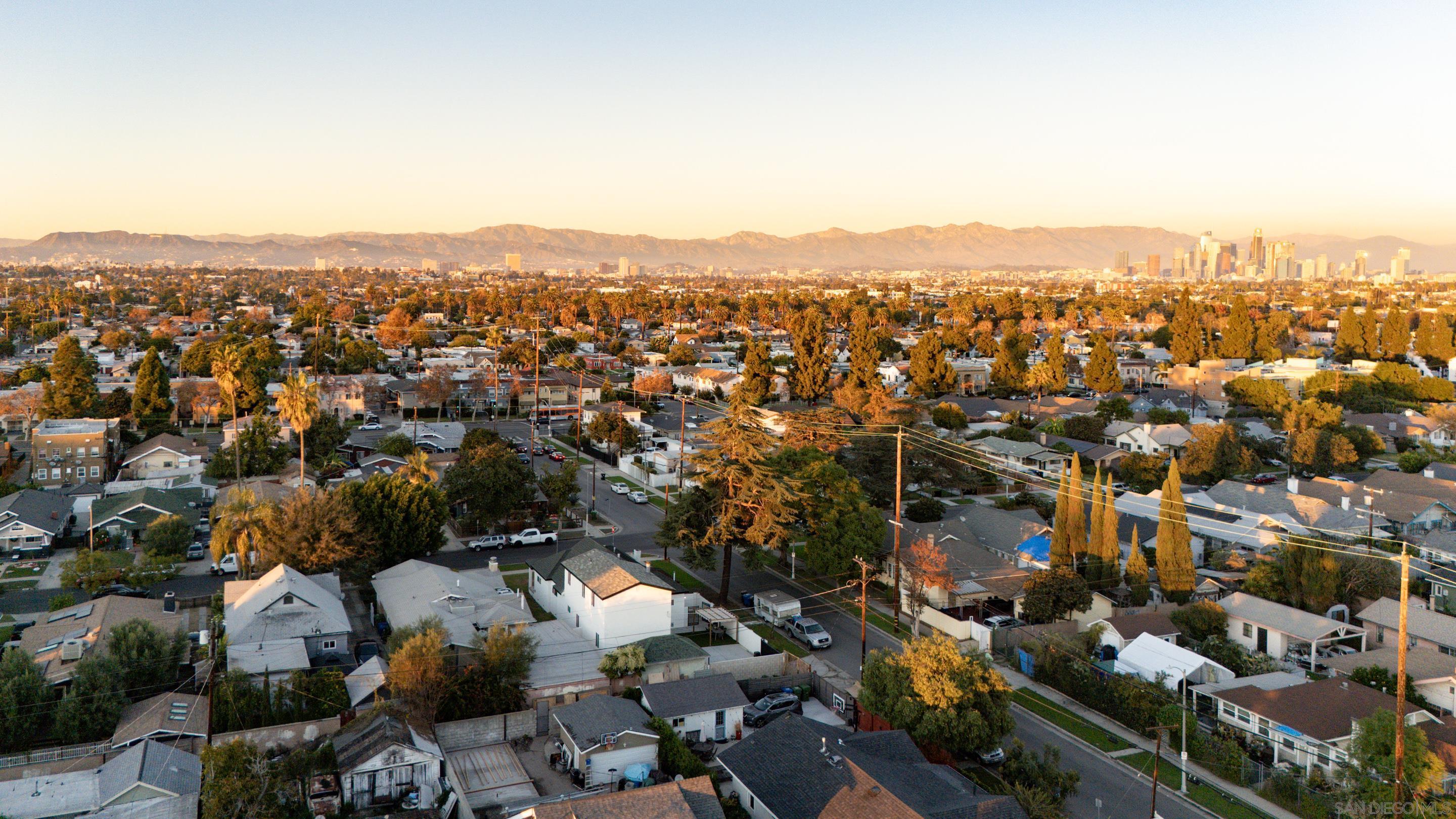 Detail Gallery Image 70 of 72 For 1900 W 41st St, Los Angeles,  CA 90062 - 4 Beds | 2 Baths