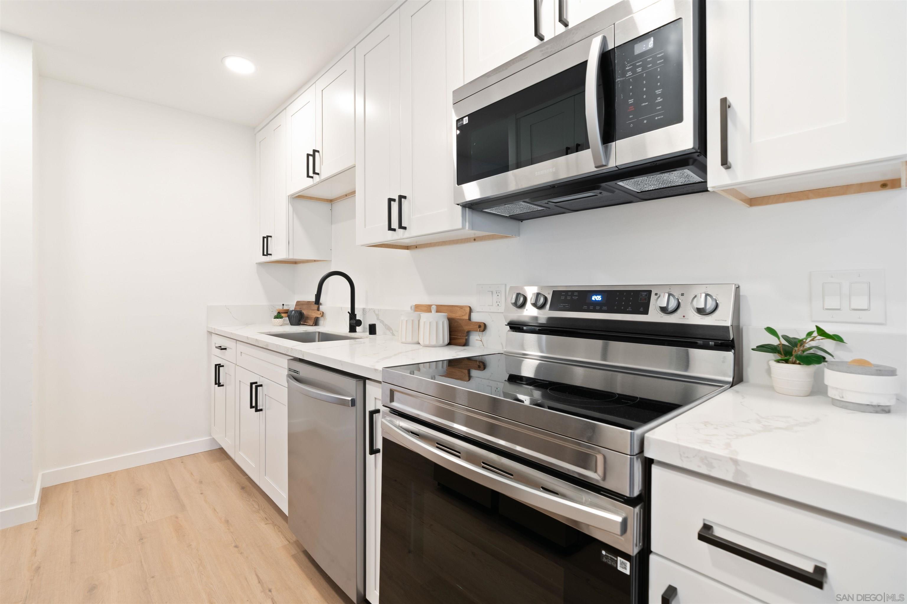 Detail Gallery Image 17 of 35 For 540  Oakdale Ln  #C,  El Cajon,  CA 92021 - 1 Beds | 1 Baths